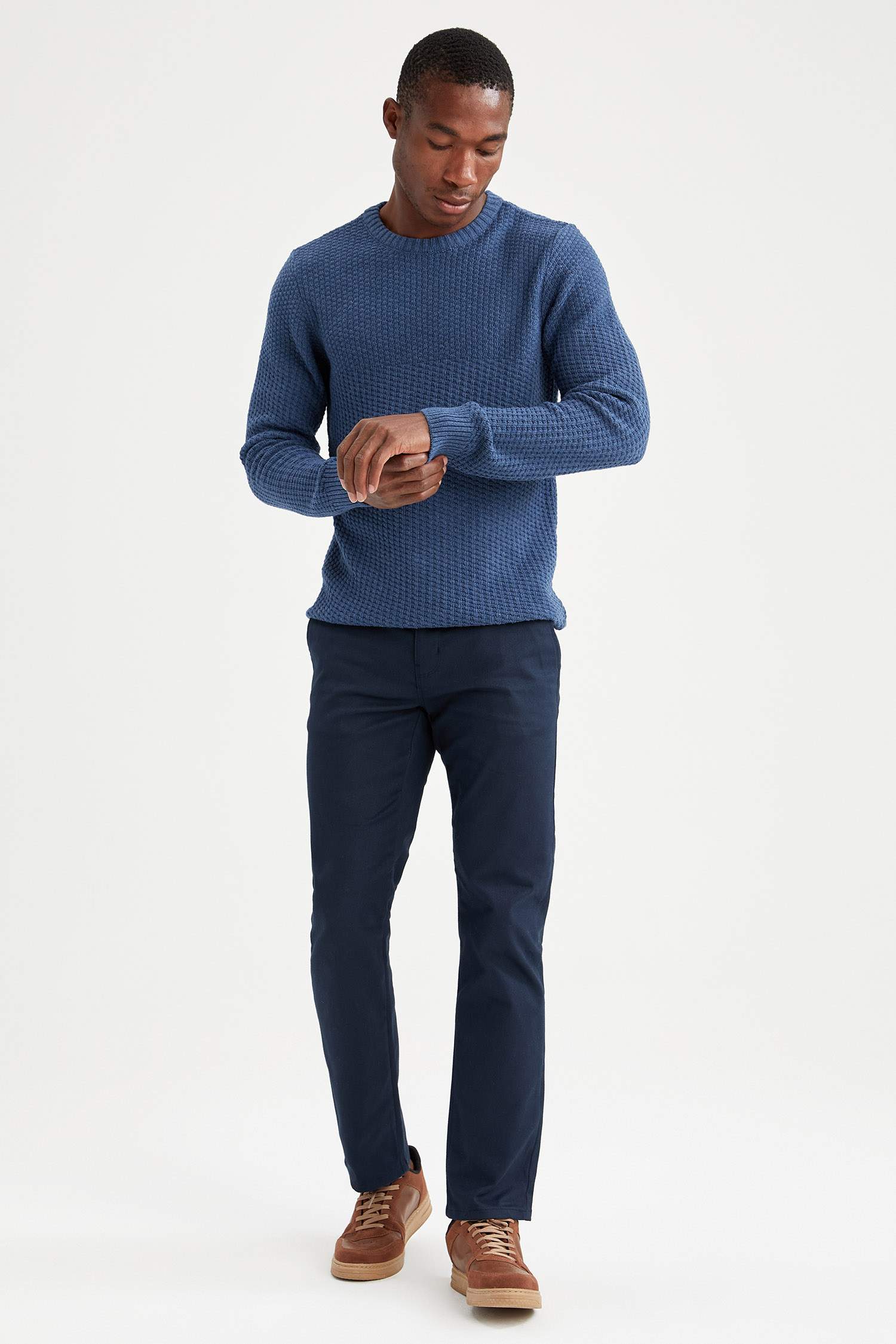 Regular Fit Basic Chino Pantolon