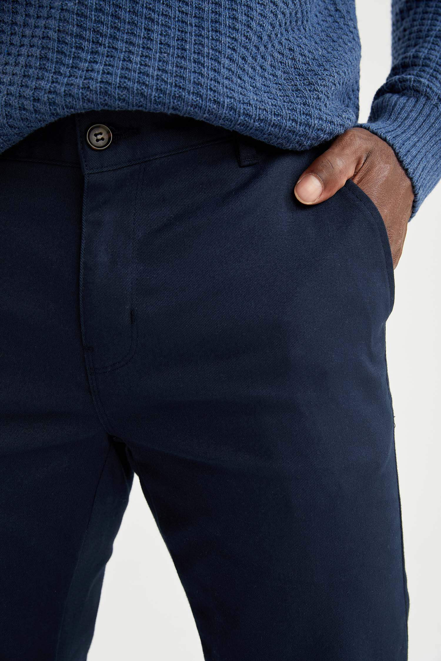 Regular Fit Basic Chino Pantolon