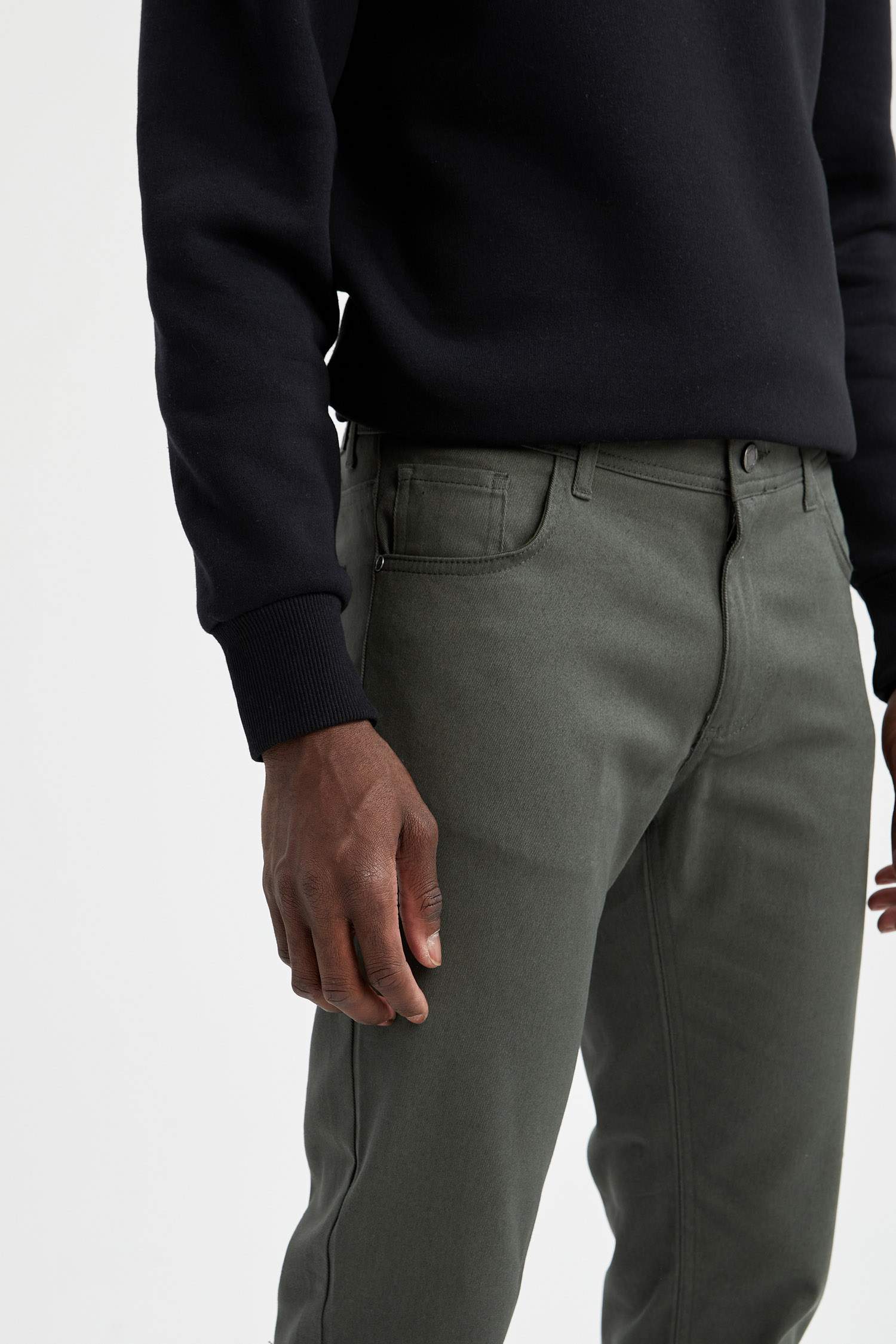 Regular Fit Basic Chino Pantolon
