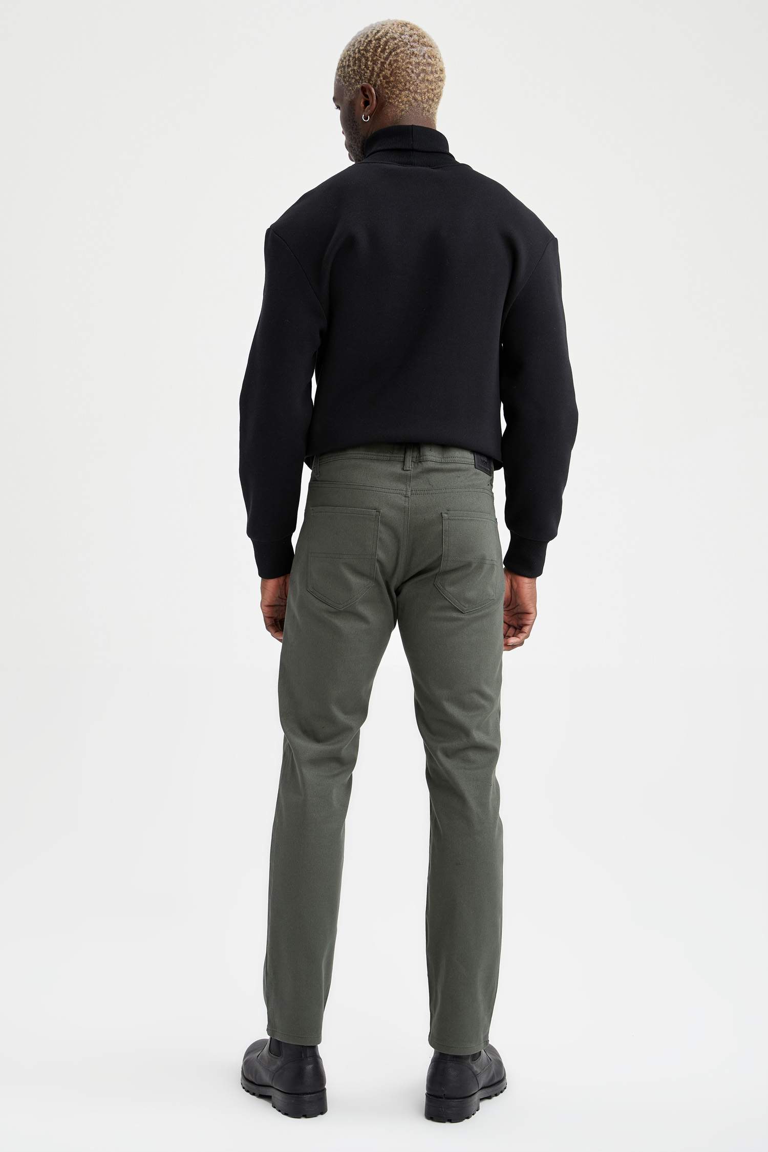 Regular Fit Basic Chino Pantolon