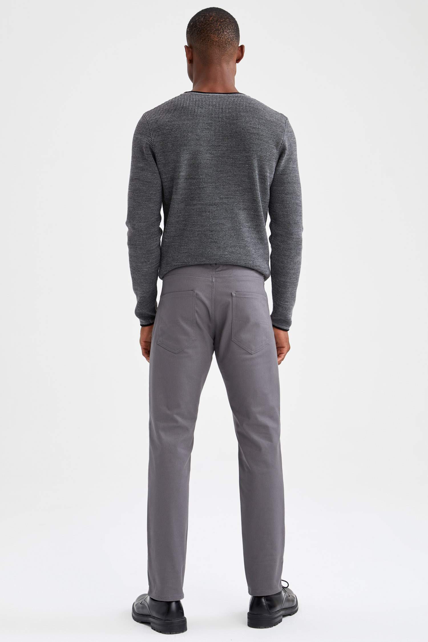 Regular Fit Basic Chino Pantolon