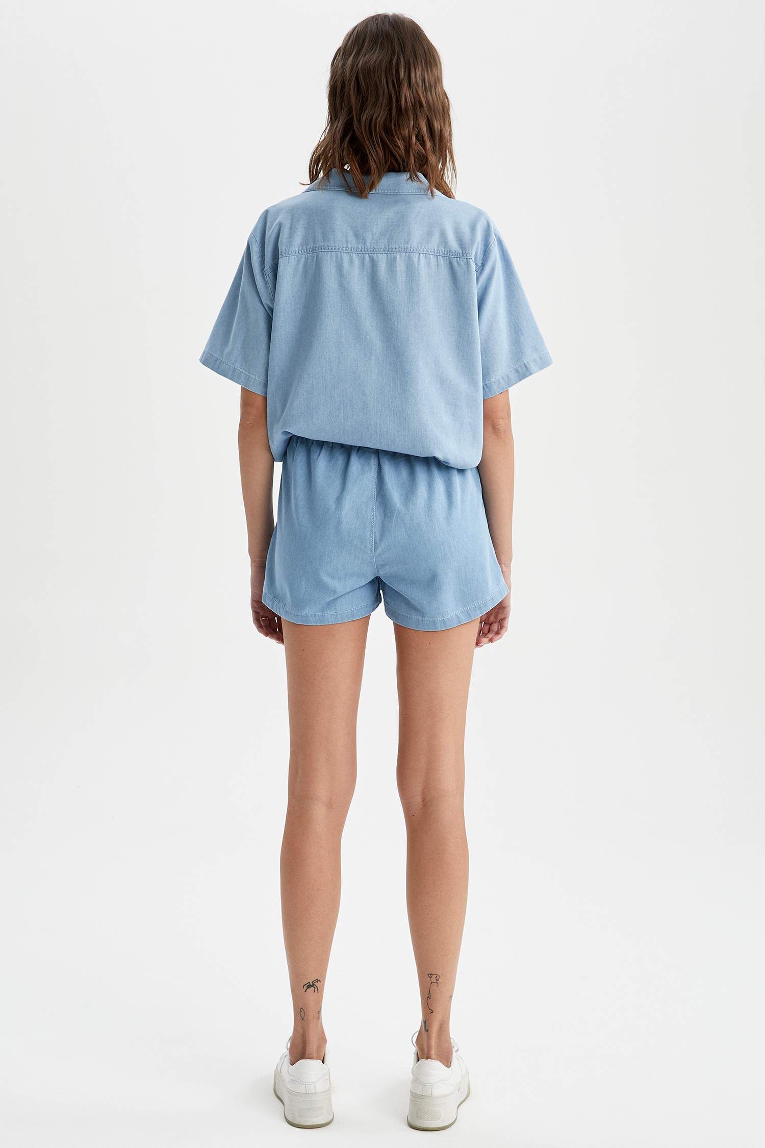 Yüksek Bel Kuşaklı Relax Fit Tencel Mini Şort
