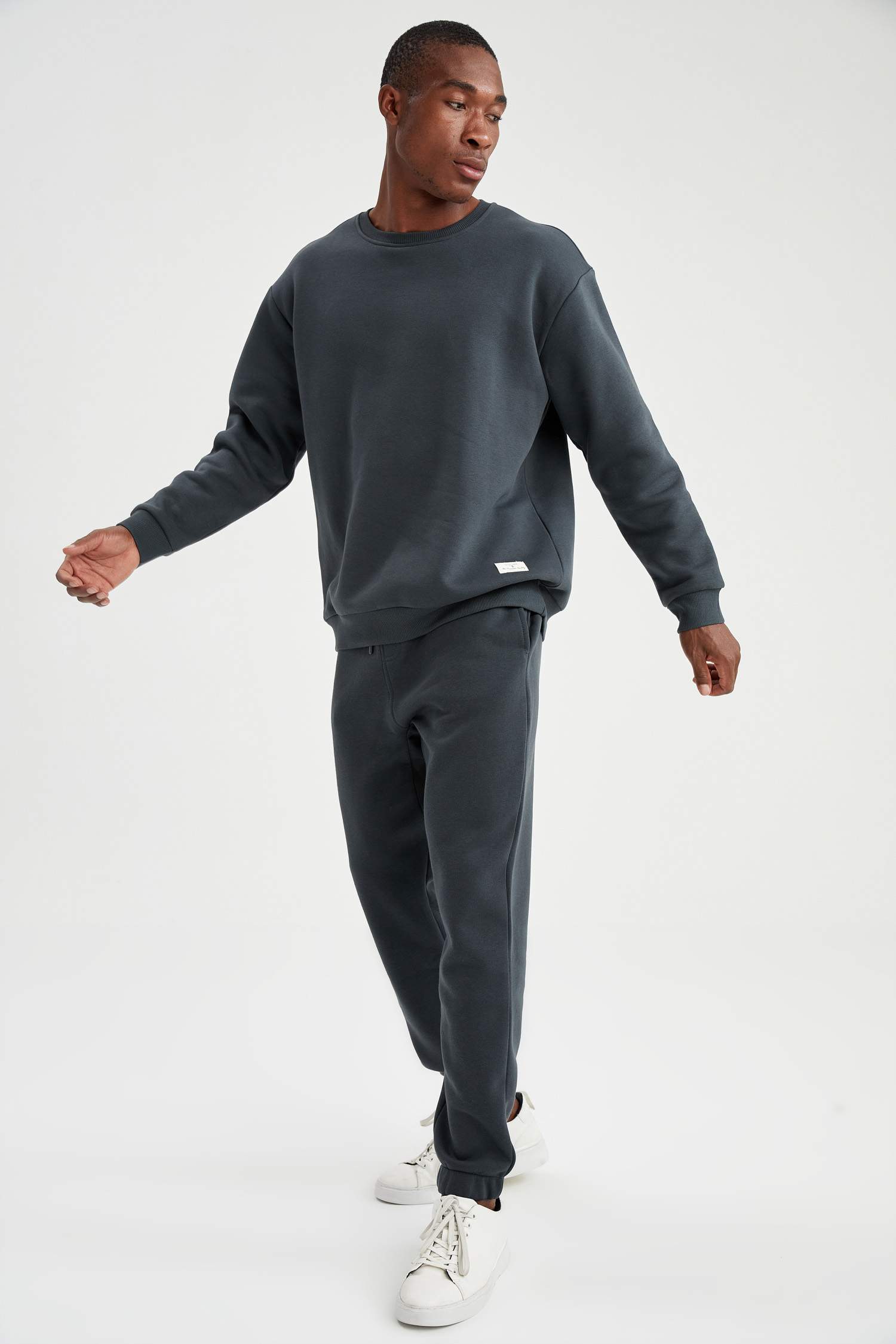 Regular Fit Basic Jogger Eşofman Altı