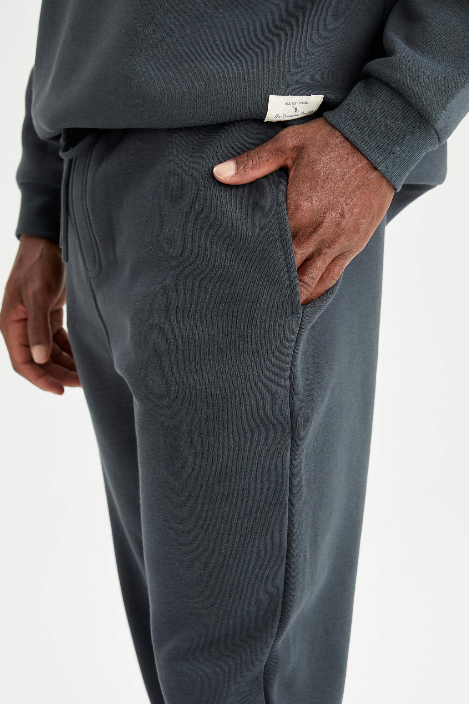 Regular Fit Basic Jogger Eşofman Altı