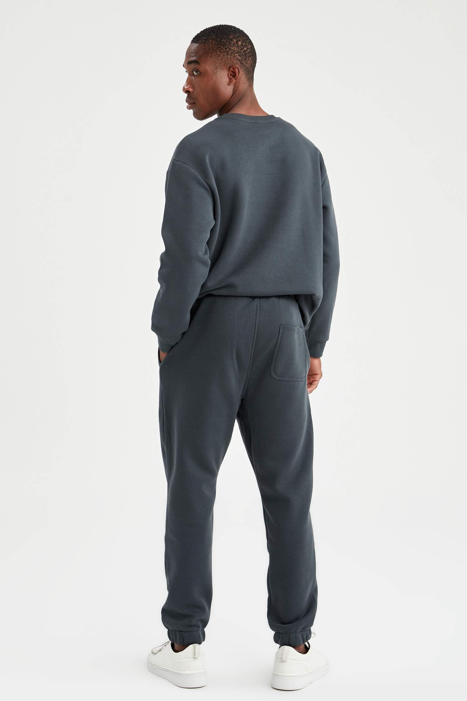 Regular Fit Basic Jogger Eşofman Altı