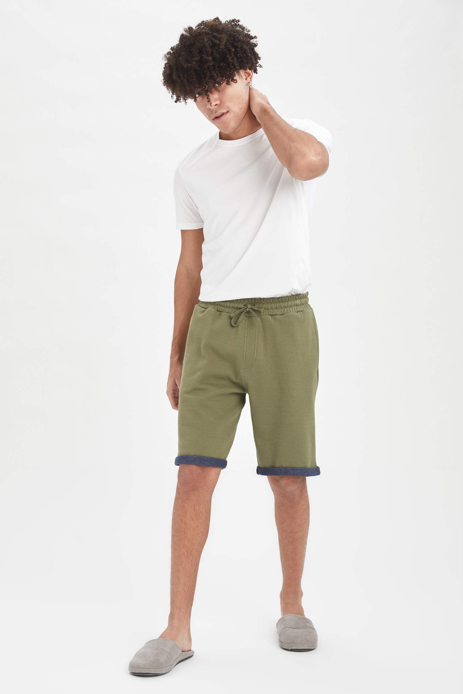 Regular Fit Basic Şort