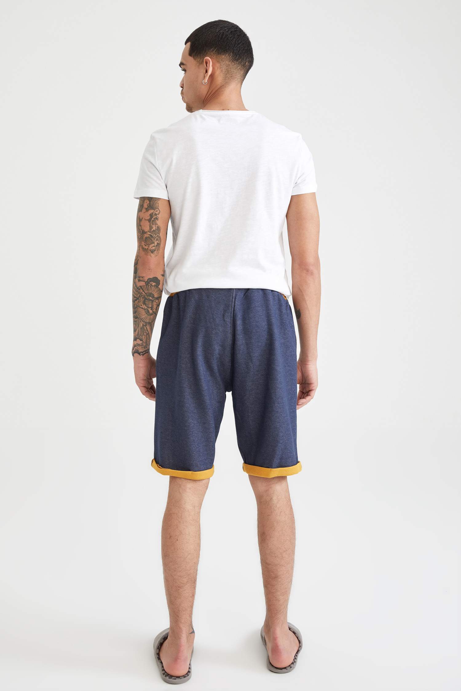 Regular Fit Basic Şort