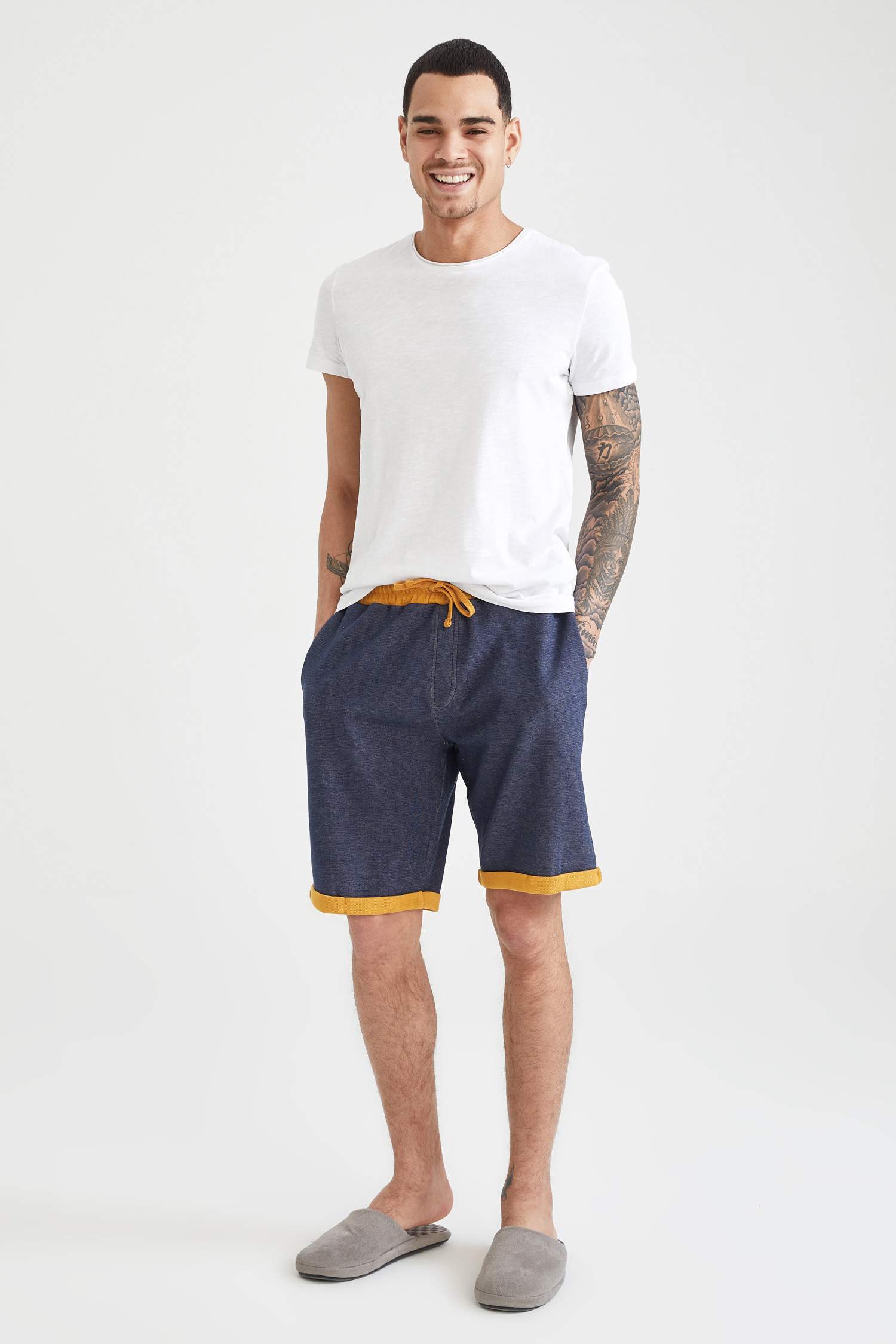 Regular Fit Basic Şort