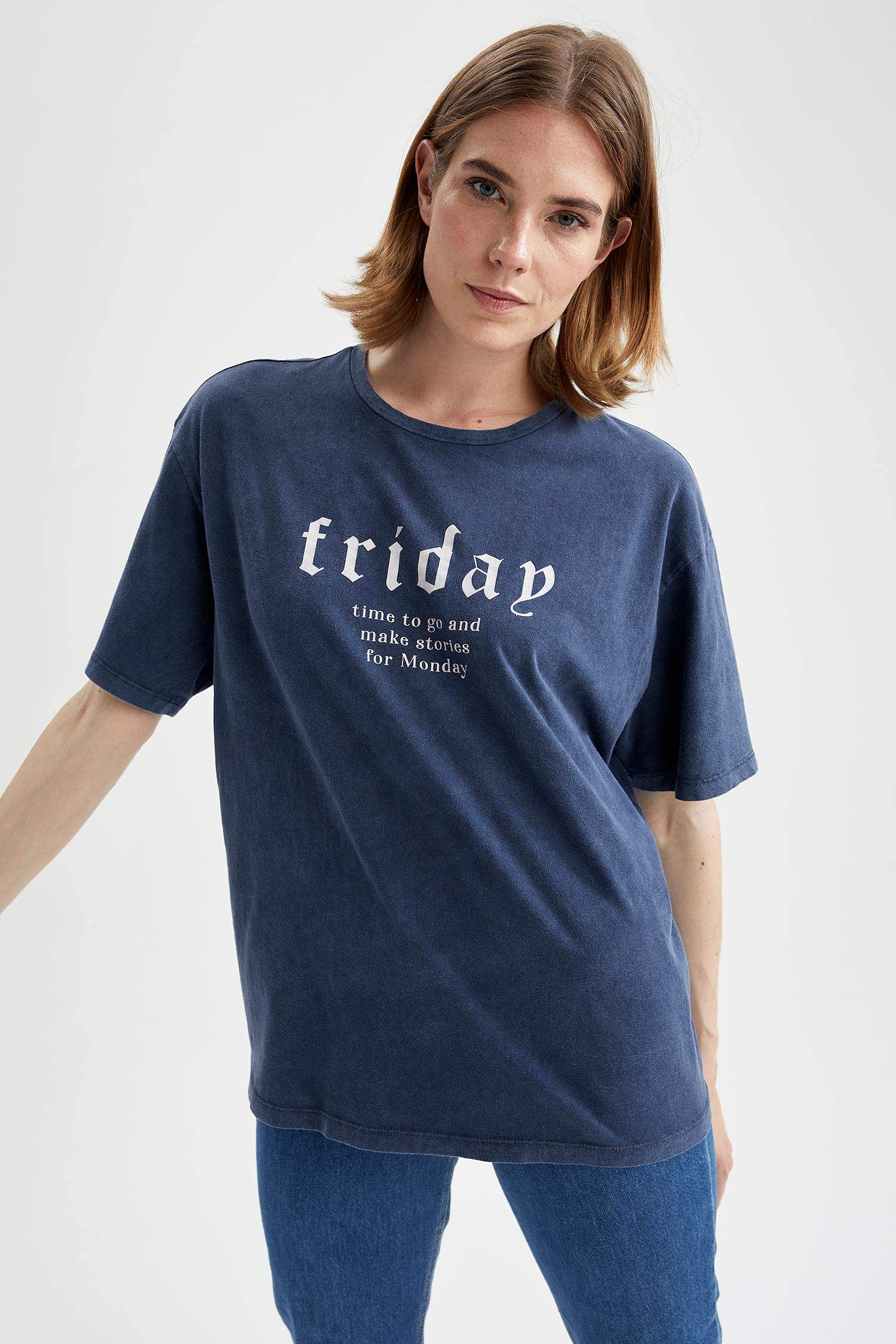 Slogan Baskılı Oversize Fit Kısa Kollu Tişört