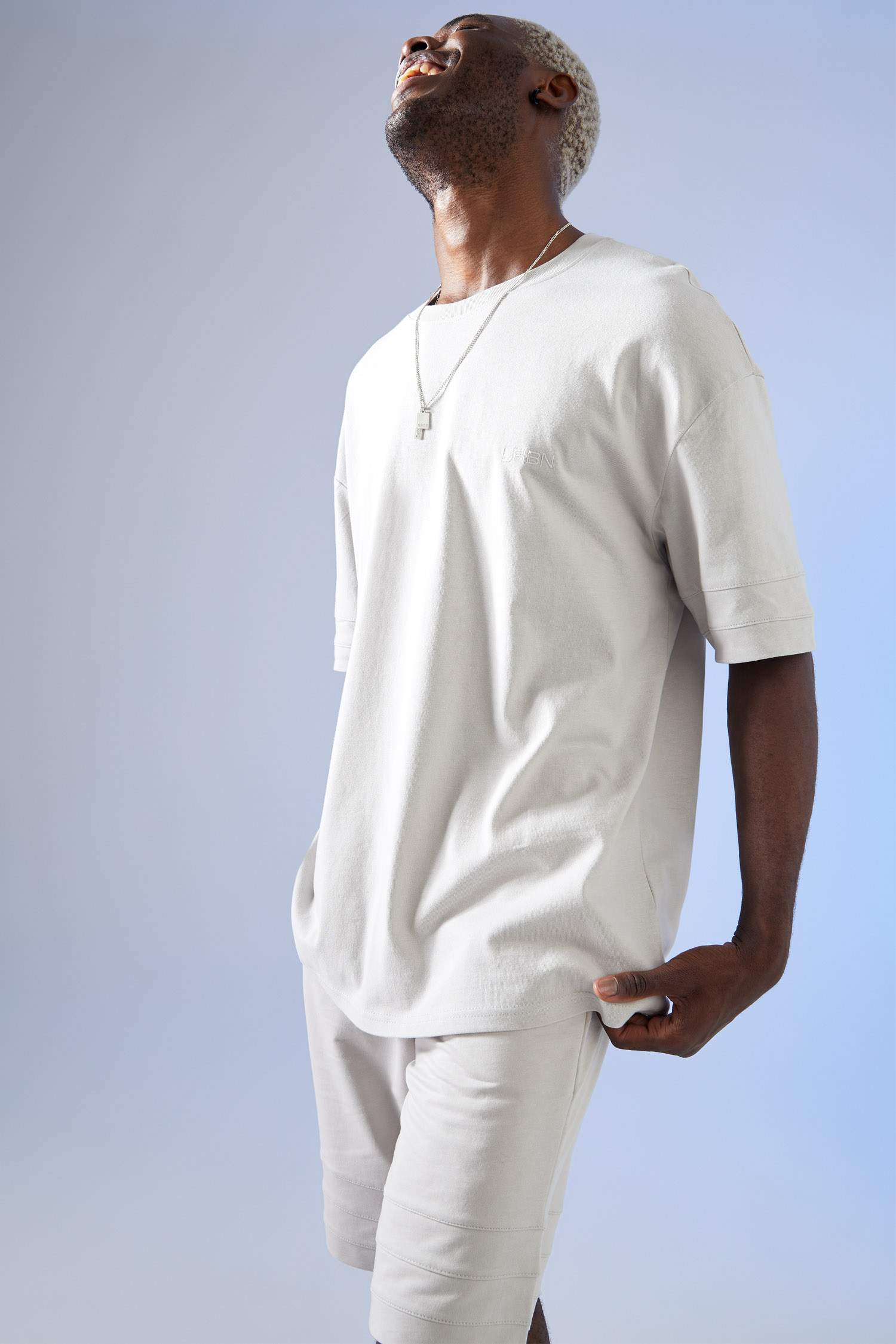 Oversize Fit Bisiklet Yaka Basic Kısa Kollu Tişört