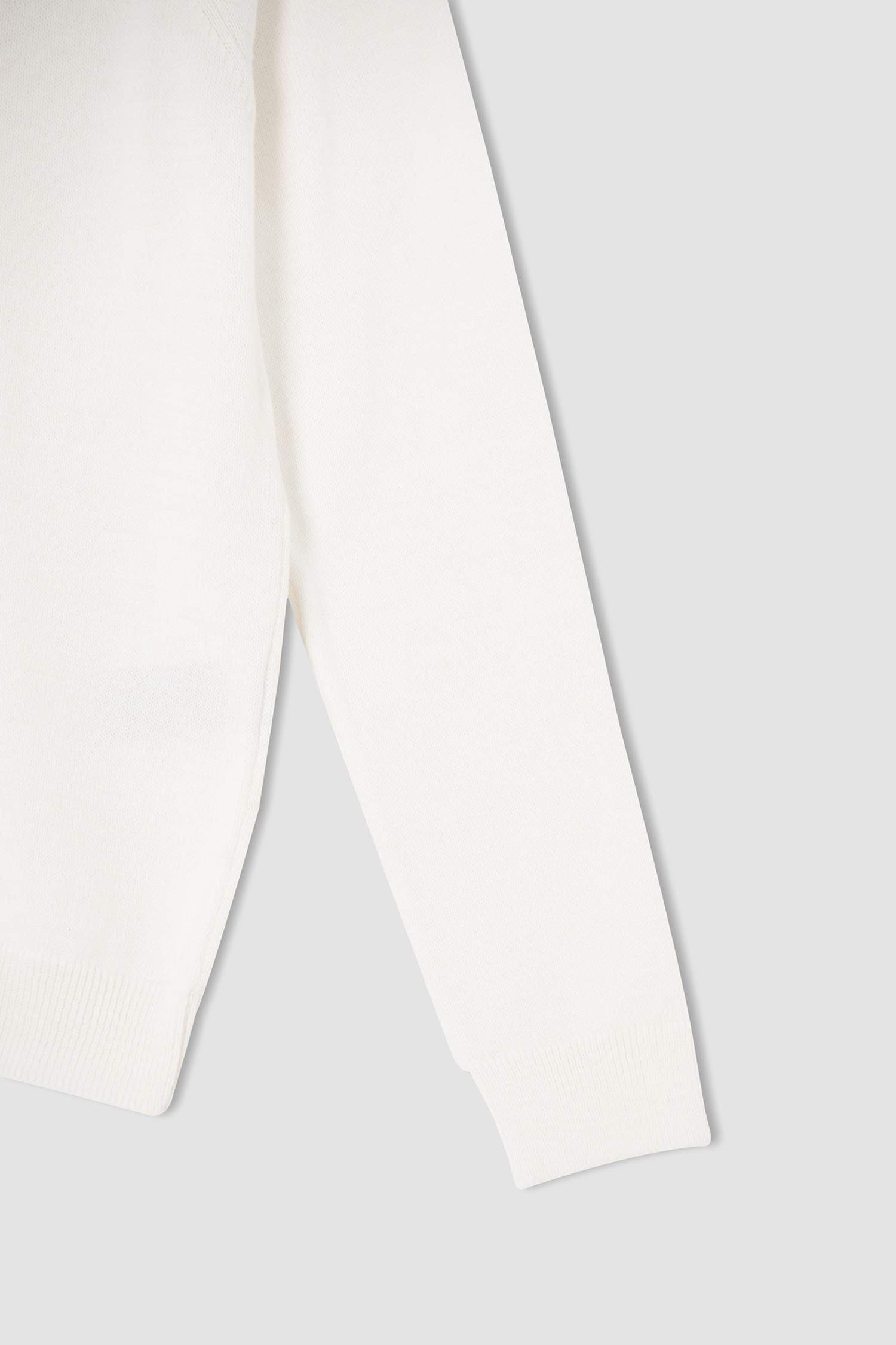 Kız Çocuk Regular Fit Balıkçı Yaka Kazak