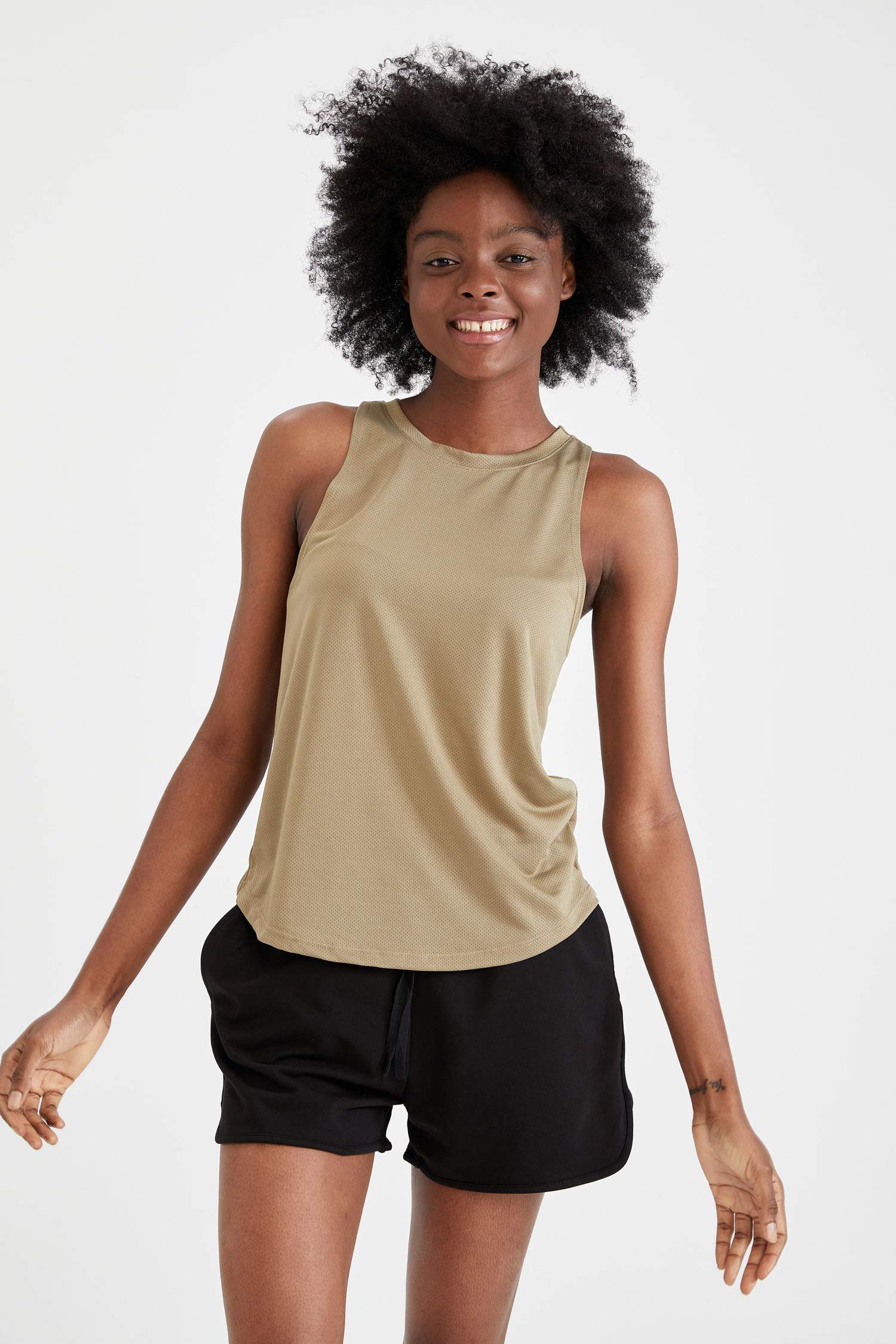 Halter Yaka Basic Regular Fit Spor Atlet