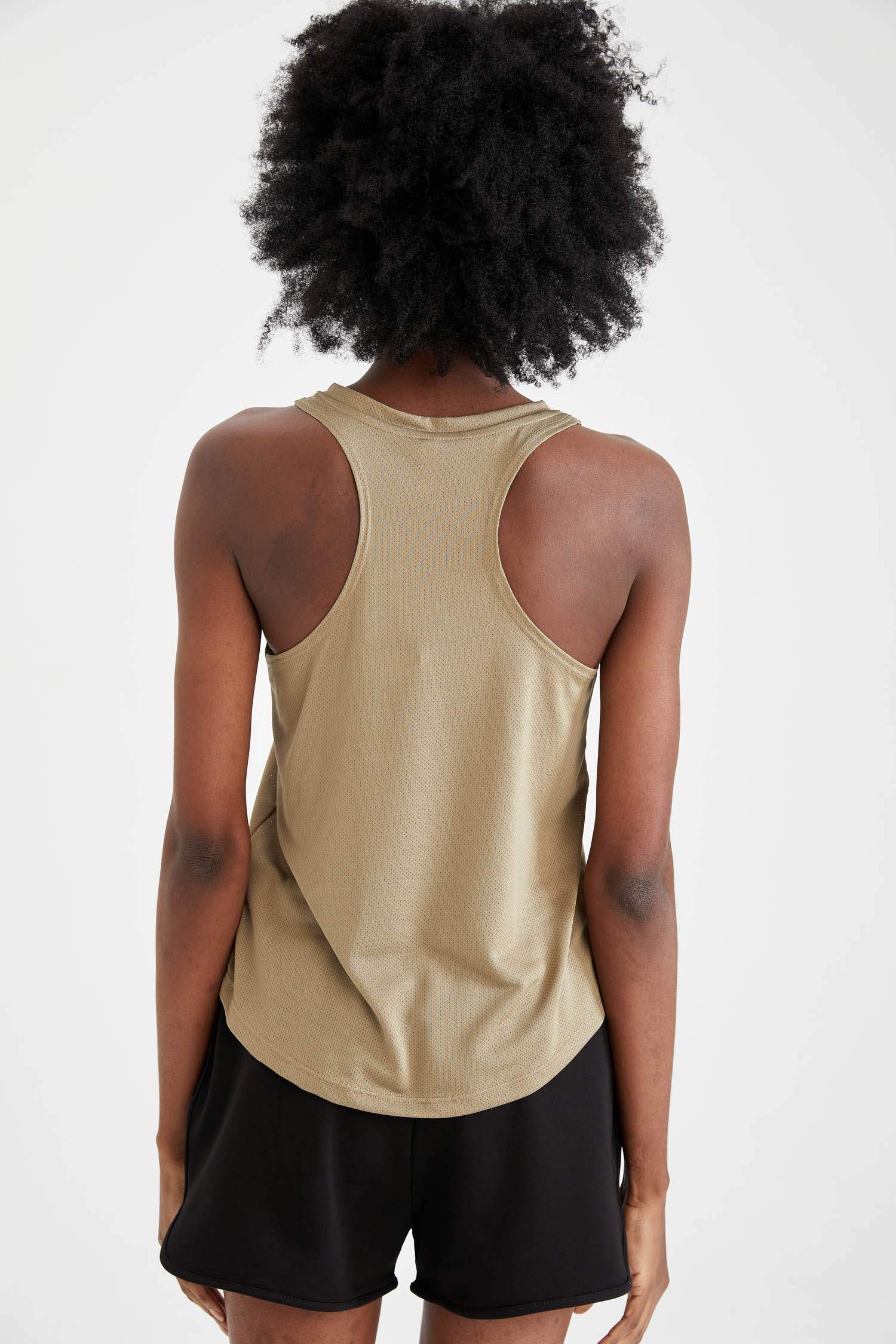 Halter Yaka Basic Regular Fit Spor Atlet