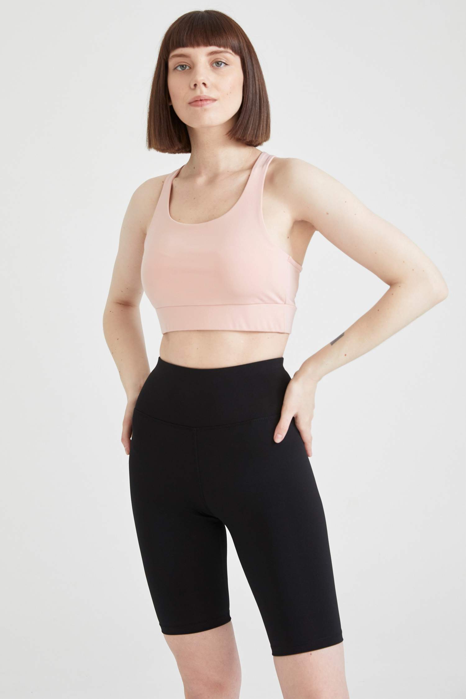 Halter Yaka Çıkarılabilir Pedli 2'li Spor Sütyen