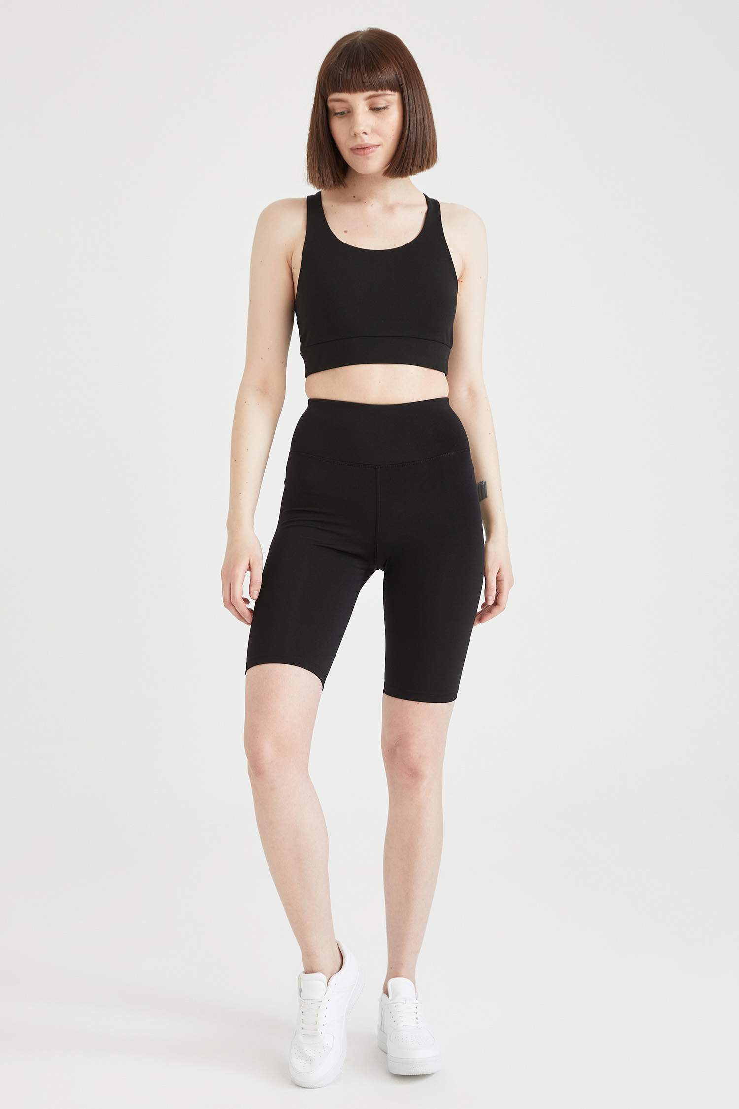 Halter Yaka Çıkarılabilir Pedli 2'li Spor Sütyen