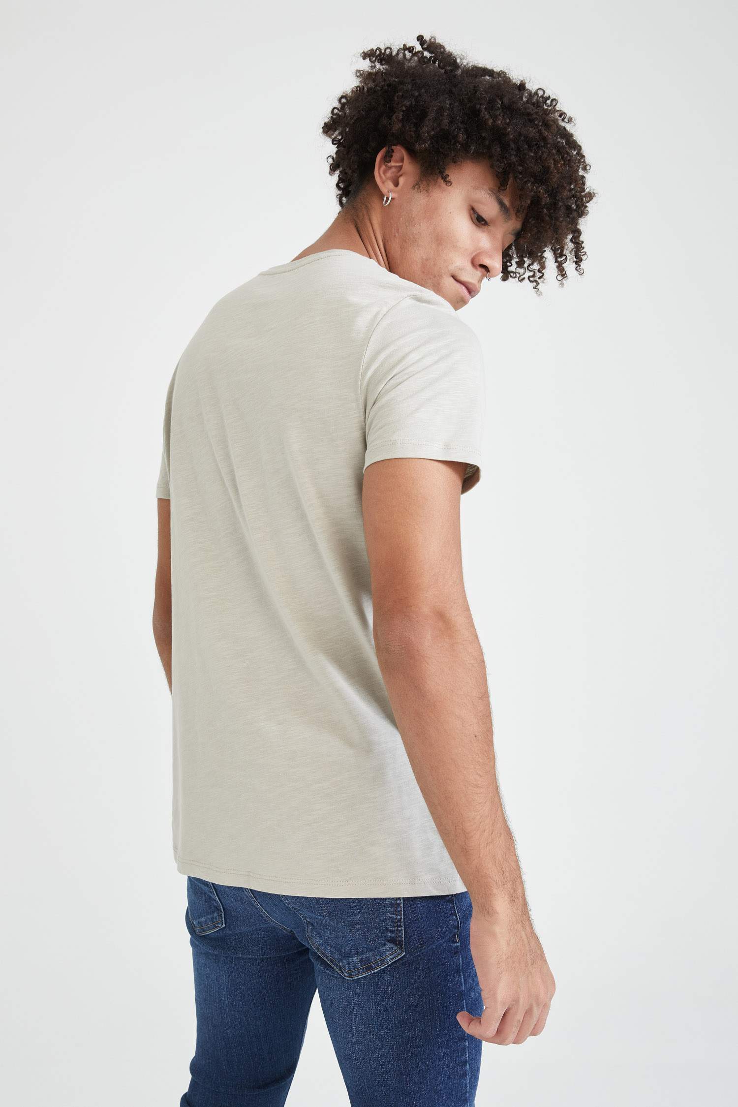 Slim Fit Bisiklet Yaka Baskılı Kısa Kollu Tişört