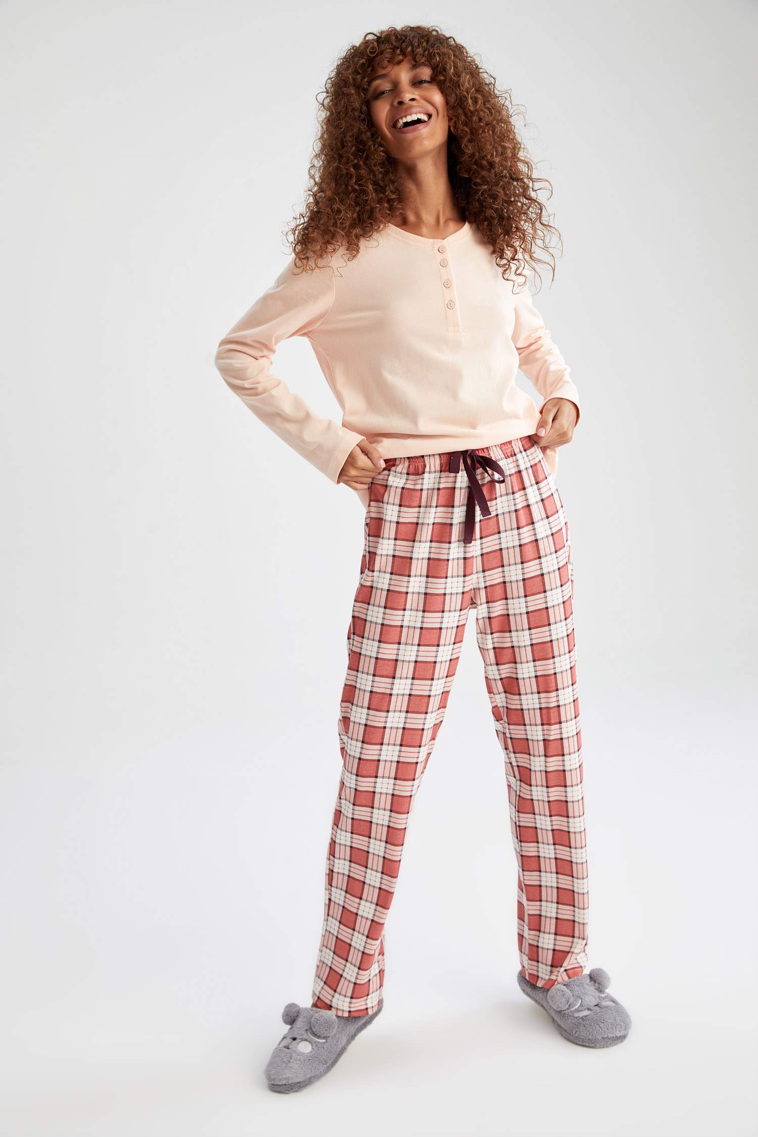 Regular Fit Kareli Uzun Kollu Pijama Takım
