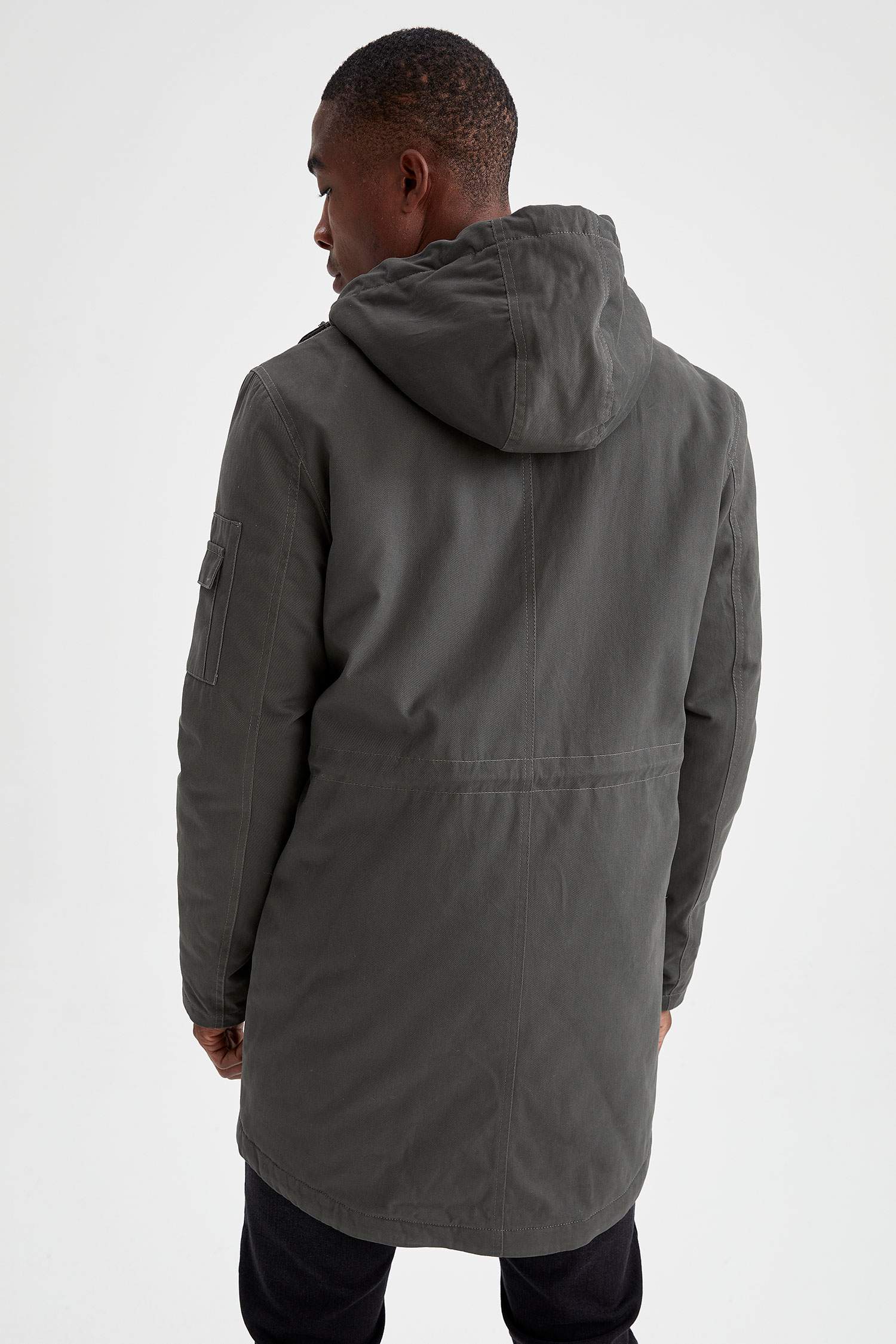 Oversize Fit Kapüşonlu İçi Yumuşak Tüylü Kalın Mont