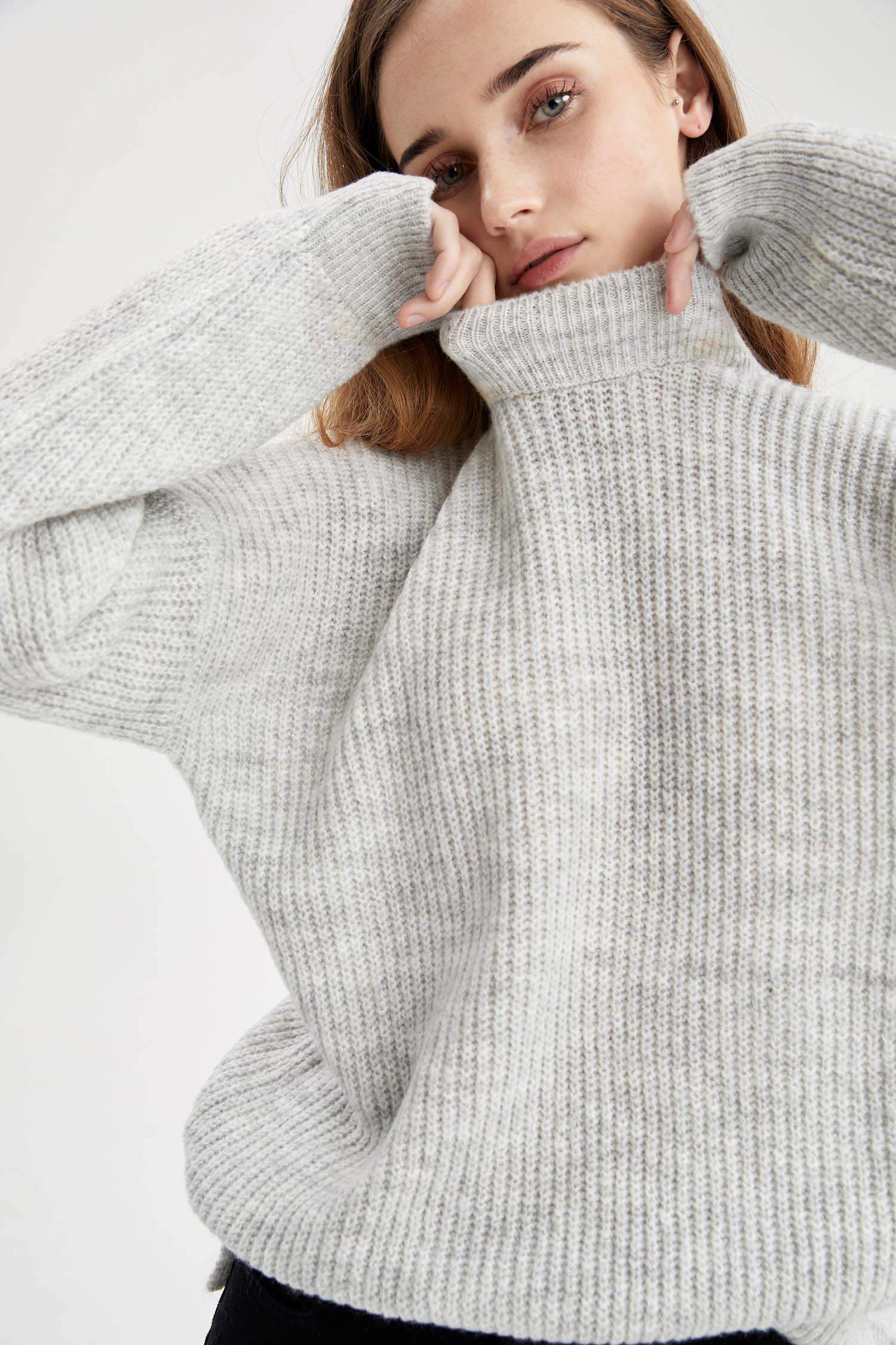 Balıkçı Yaka Selanik Örgülü Oversize Fit Ekstra Yumuşak Uzun Triko Kazak