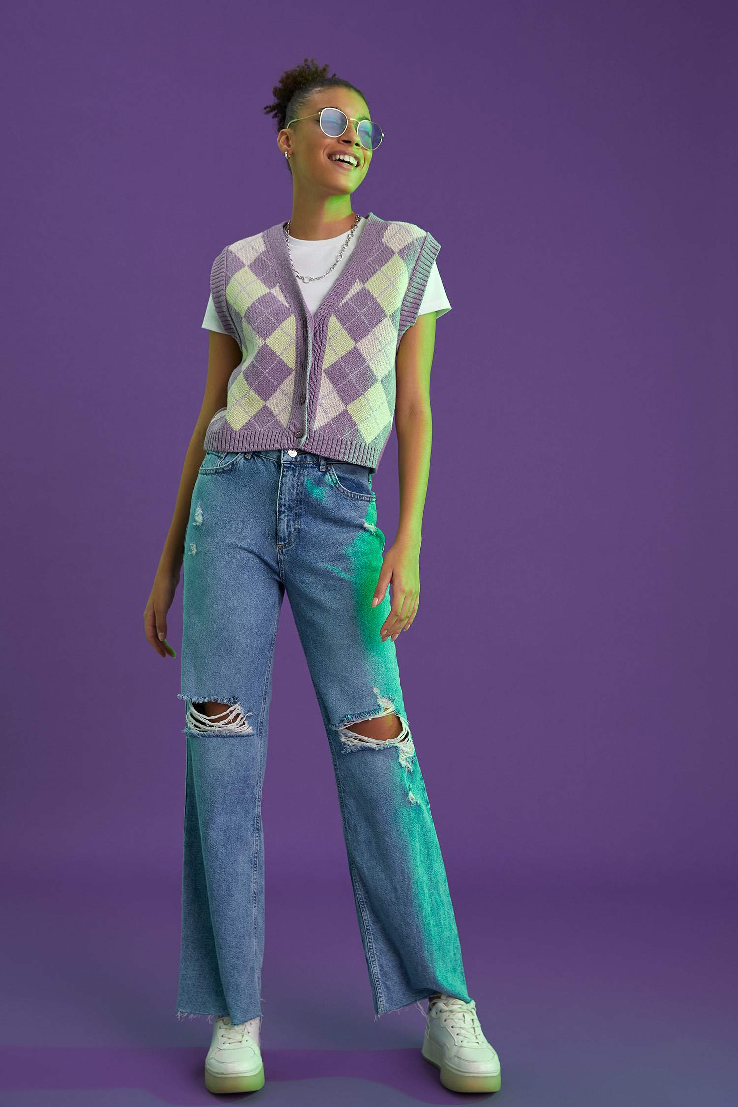 Relaxed Flare Yırtık Detaylı Geniş Paça Jean Pantolon