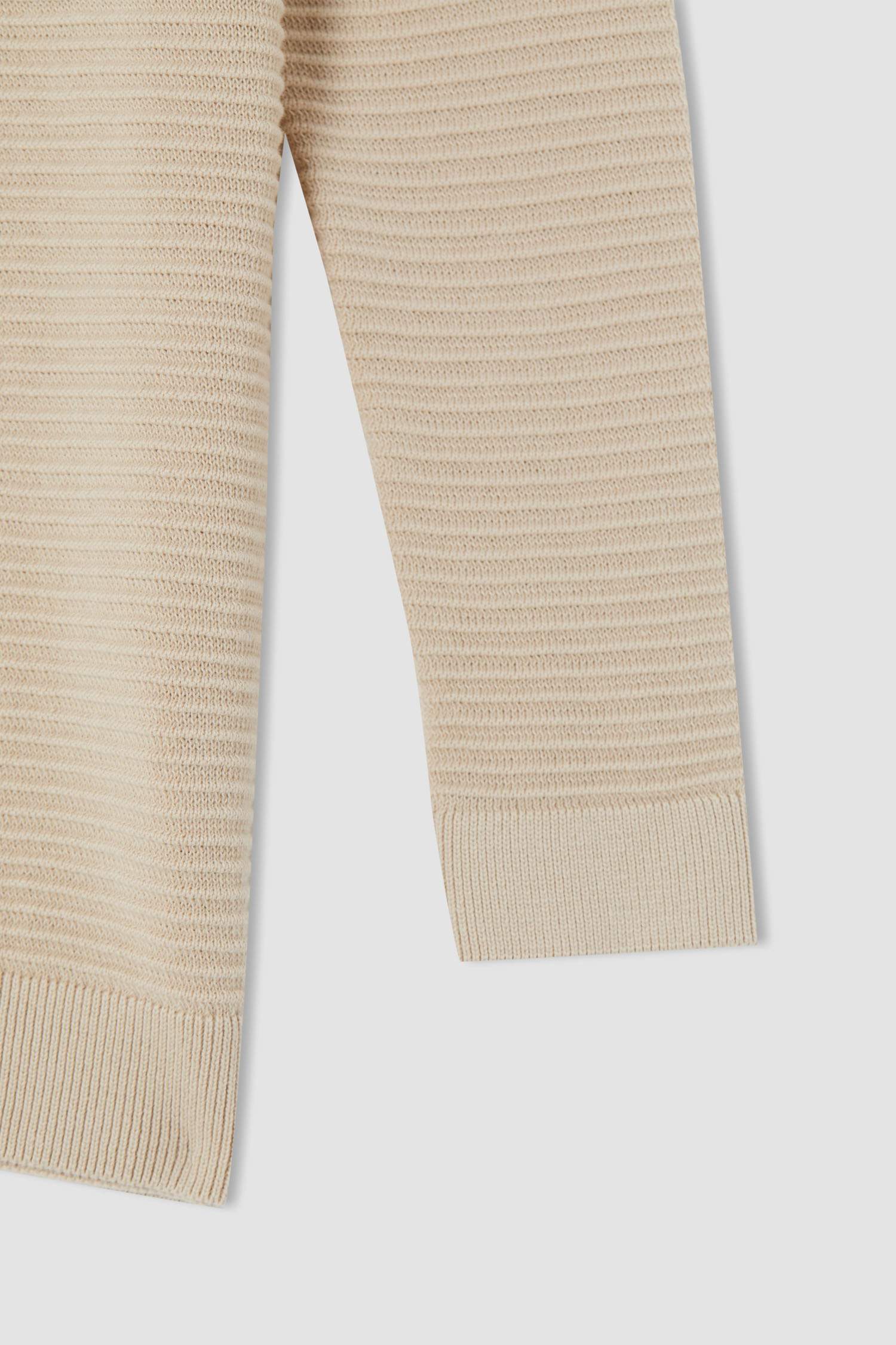 Erkek Çocuk Slim Fit Bisiklet Yaka Triko Kazak