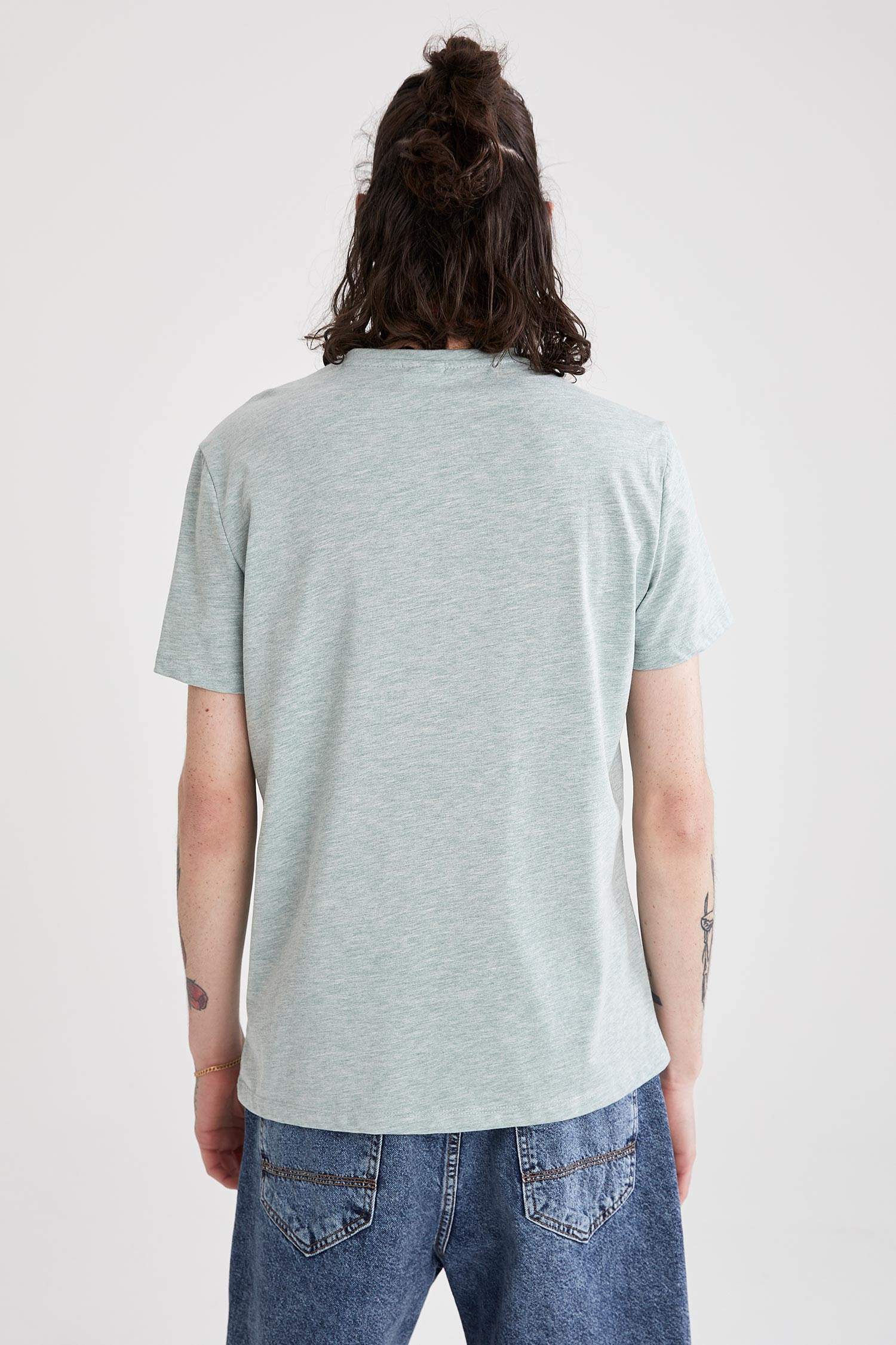 Slim Fit Bisiklet Yaka Yazı Baskılı Tişört