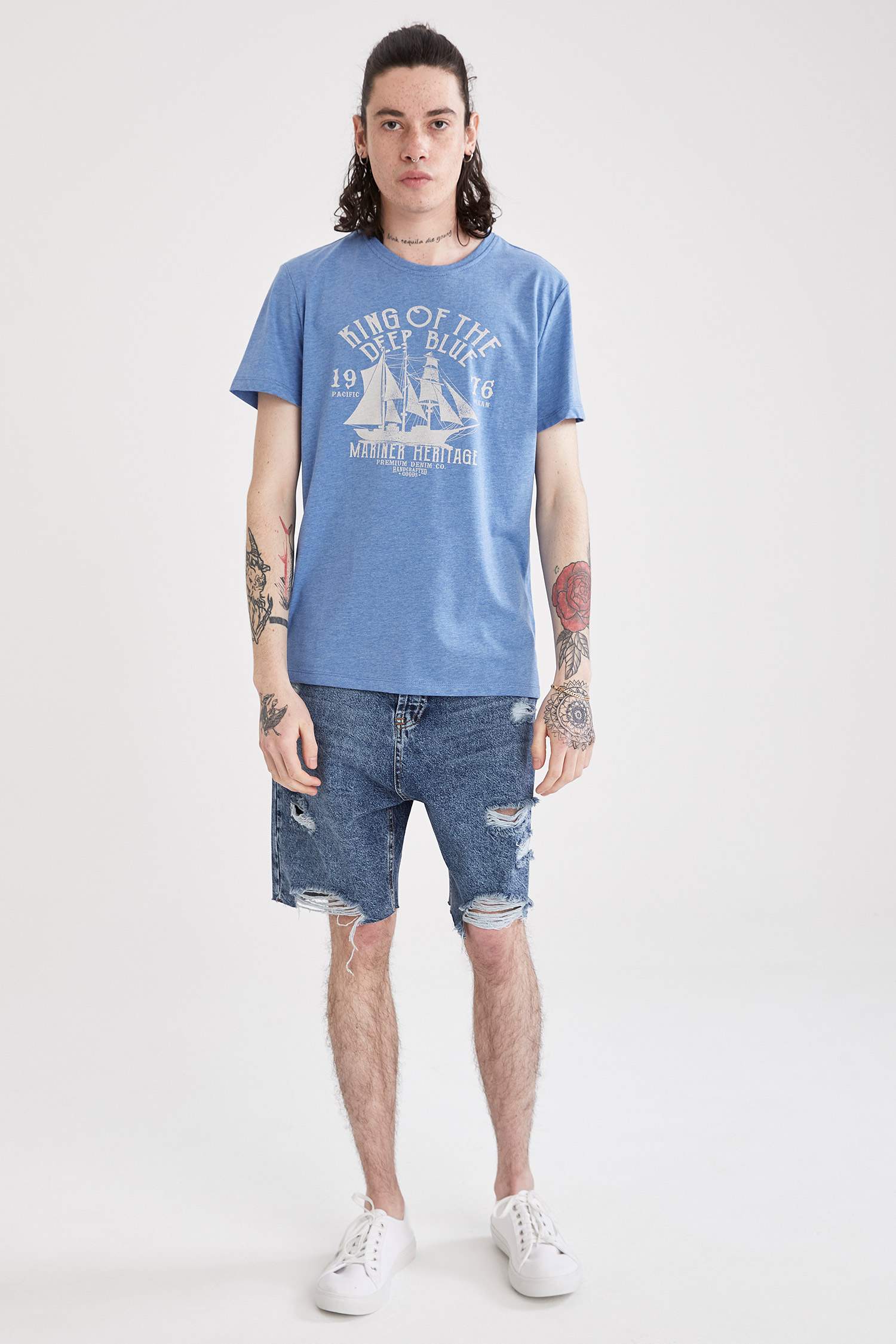 Slim Fit Bisiklet Yaka Baskılı Kısa Kollu Tişört
