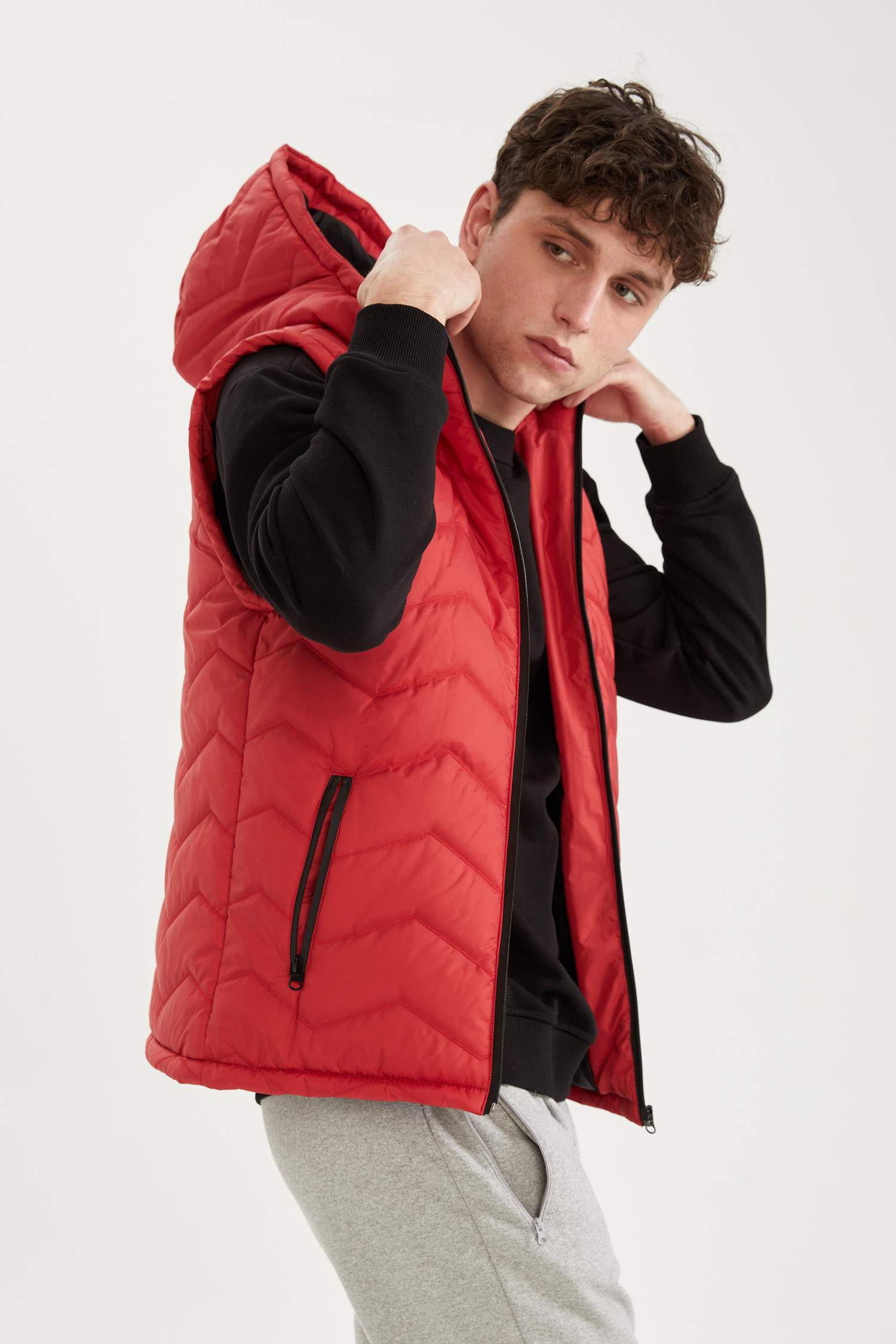Slim Fit Kapüşonlu Şişme Yelek
