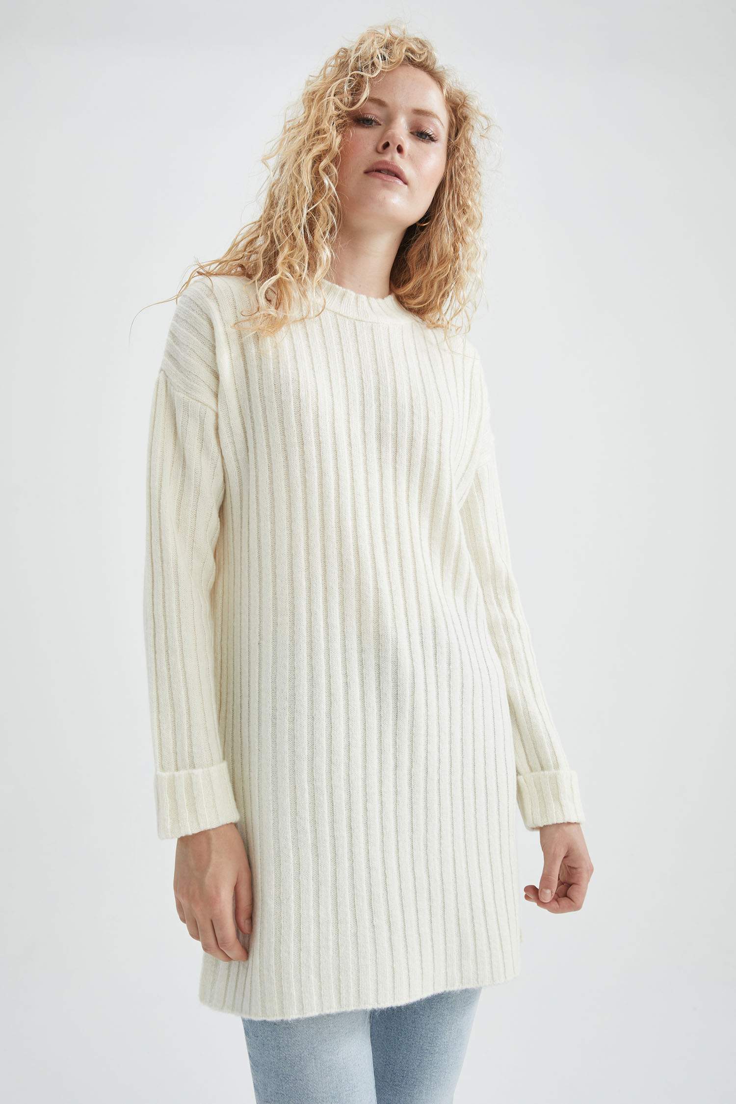 Regular Fit Bisiklet Yaka Basic Triko Tunik