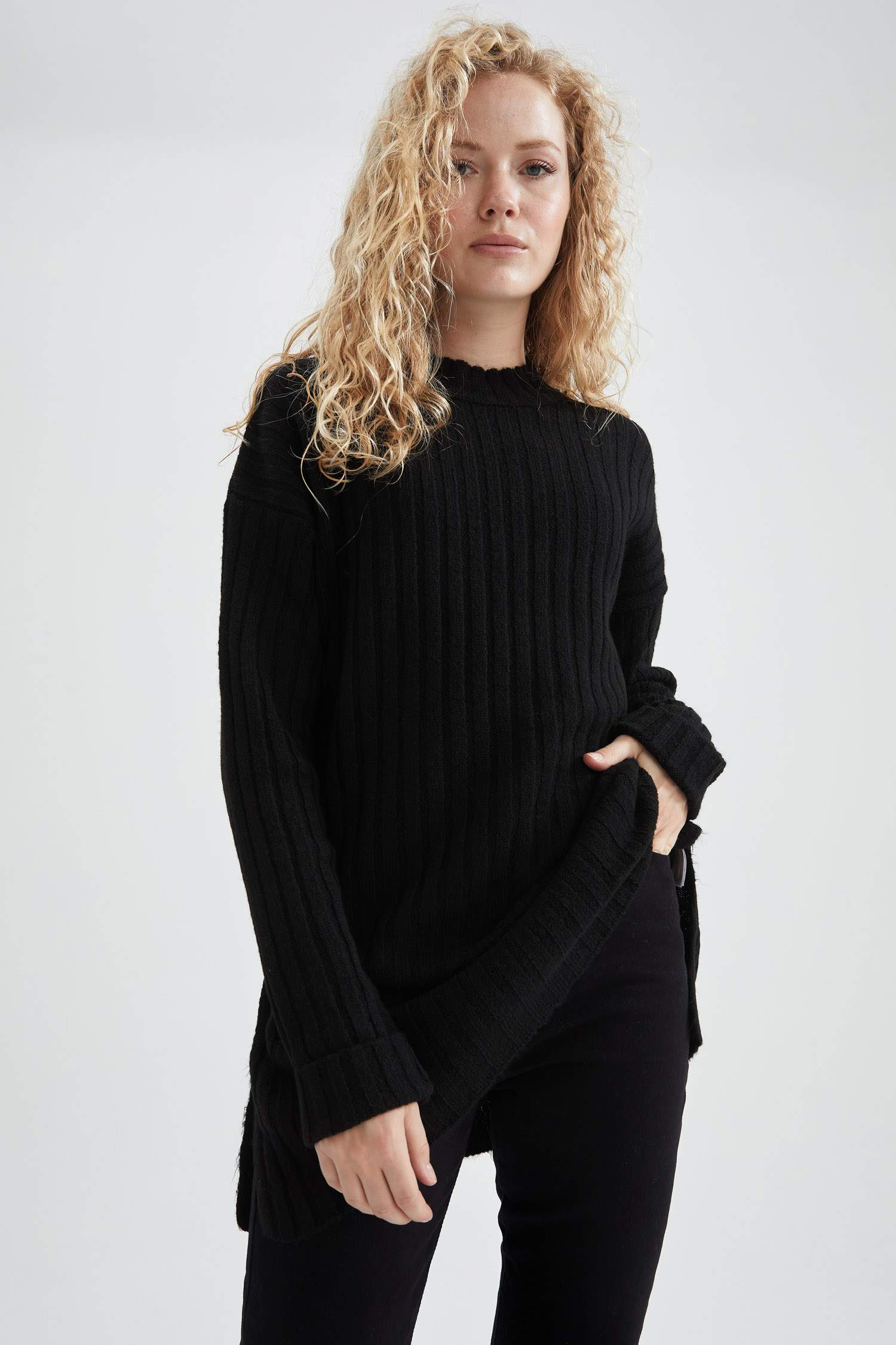 Regular Fit Bisiklet Yaka Basic Triko Tunik