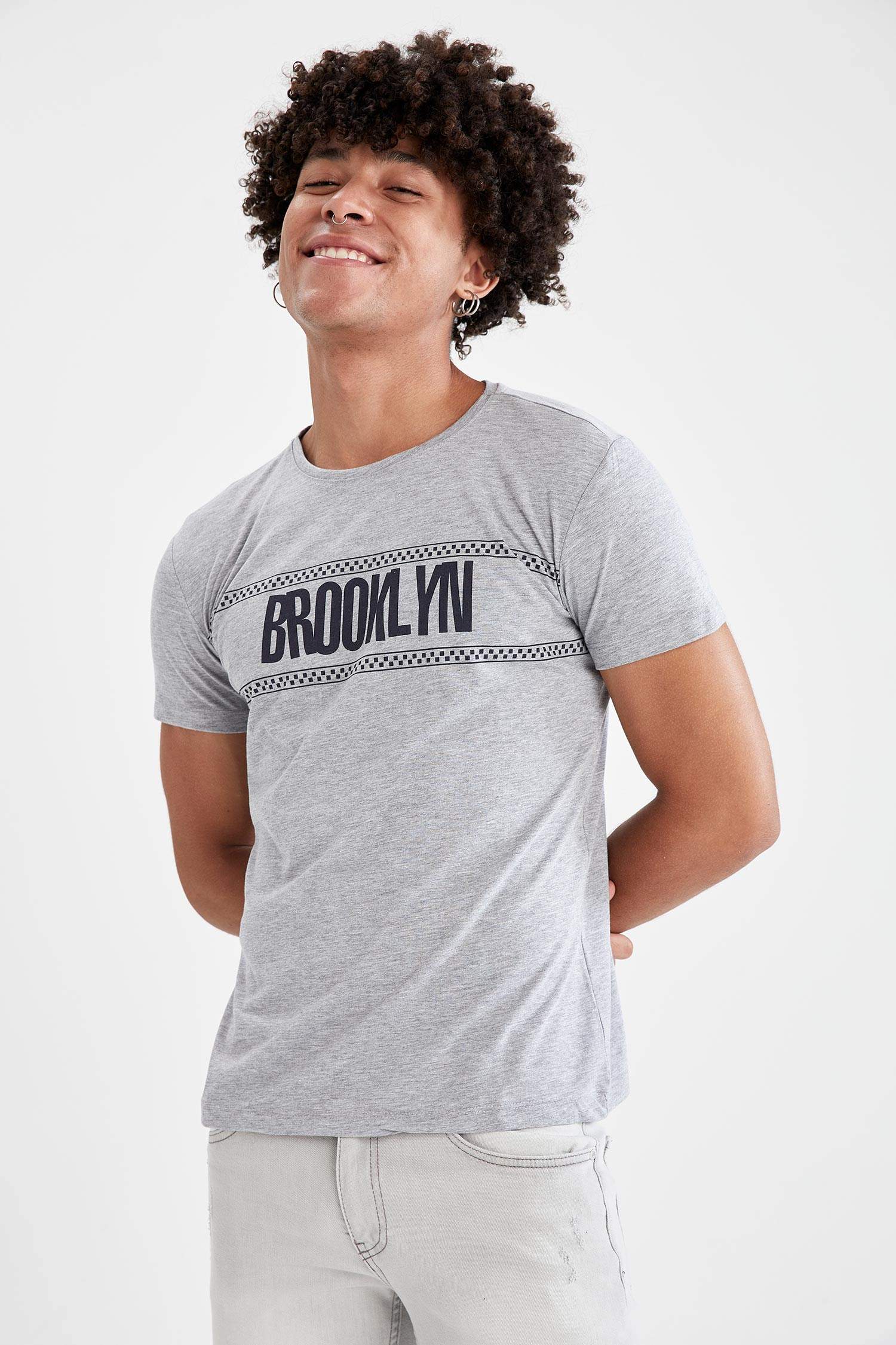 Regular Fit Bisiklet Yaka Baskılı Kısa Kollu Tişört