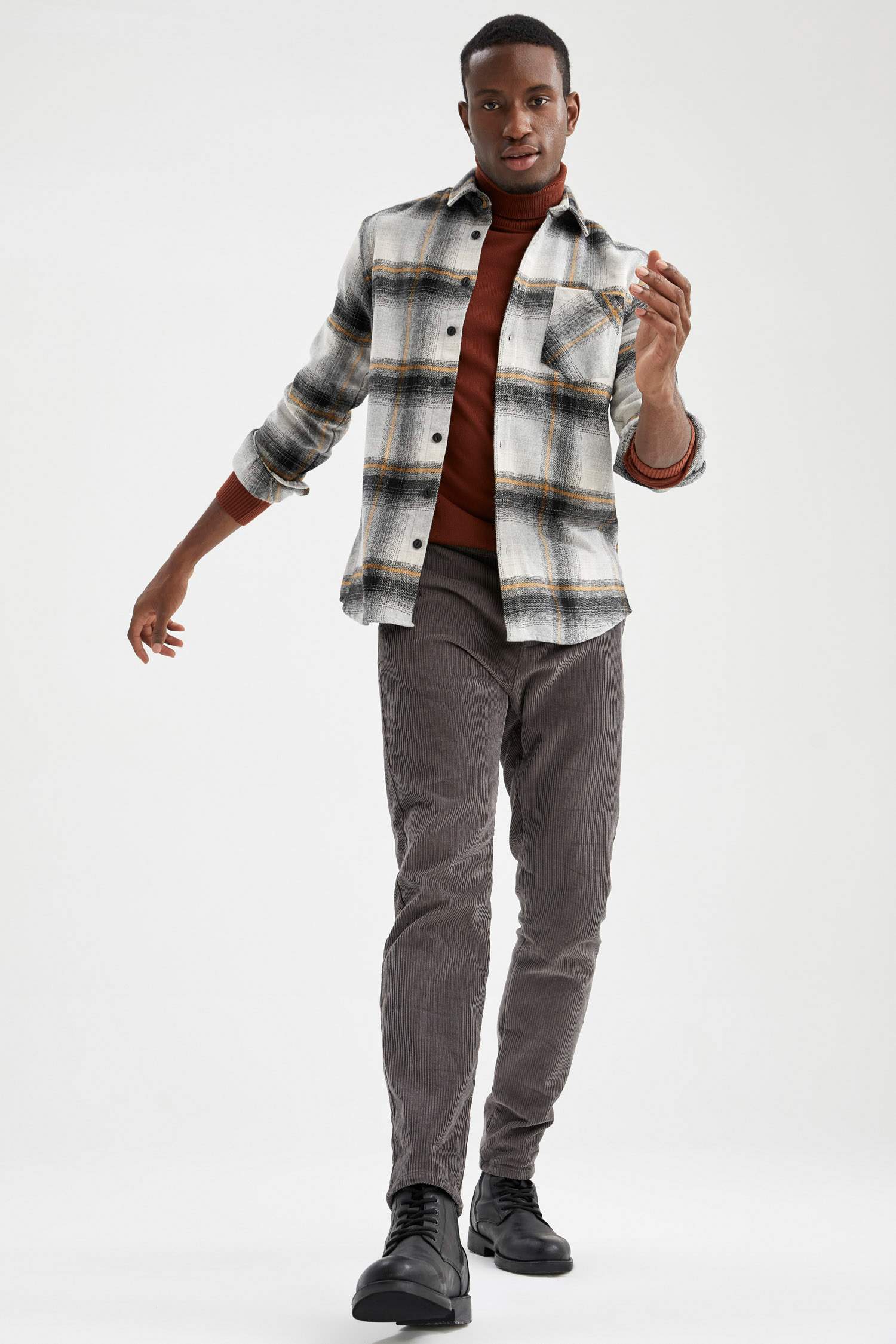 Regular Fit Kadife Pantolon