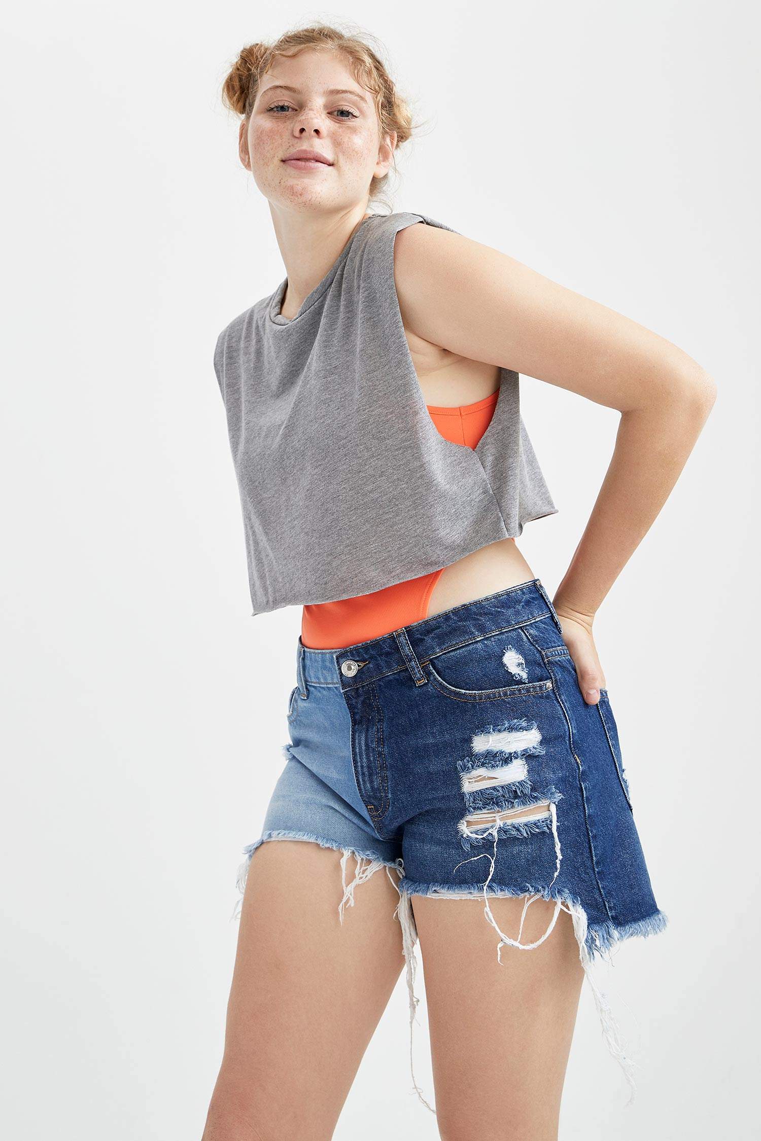 Coool V Yaka Oversize Fit Crop Atlet