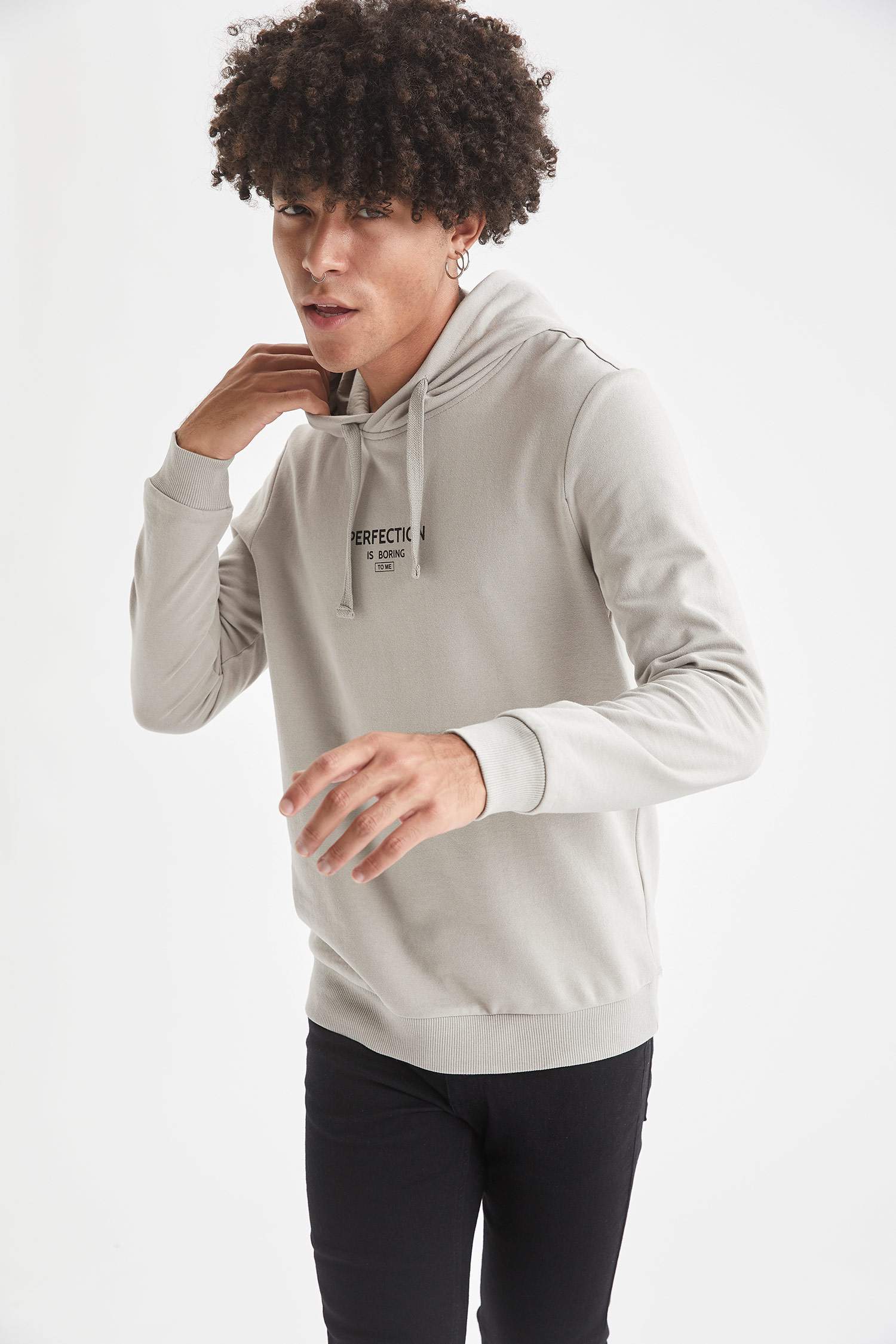 Slim Fit Kapüşonlu Slogan Baskılı Pamuklu Sweatshirt