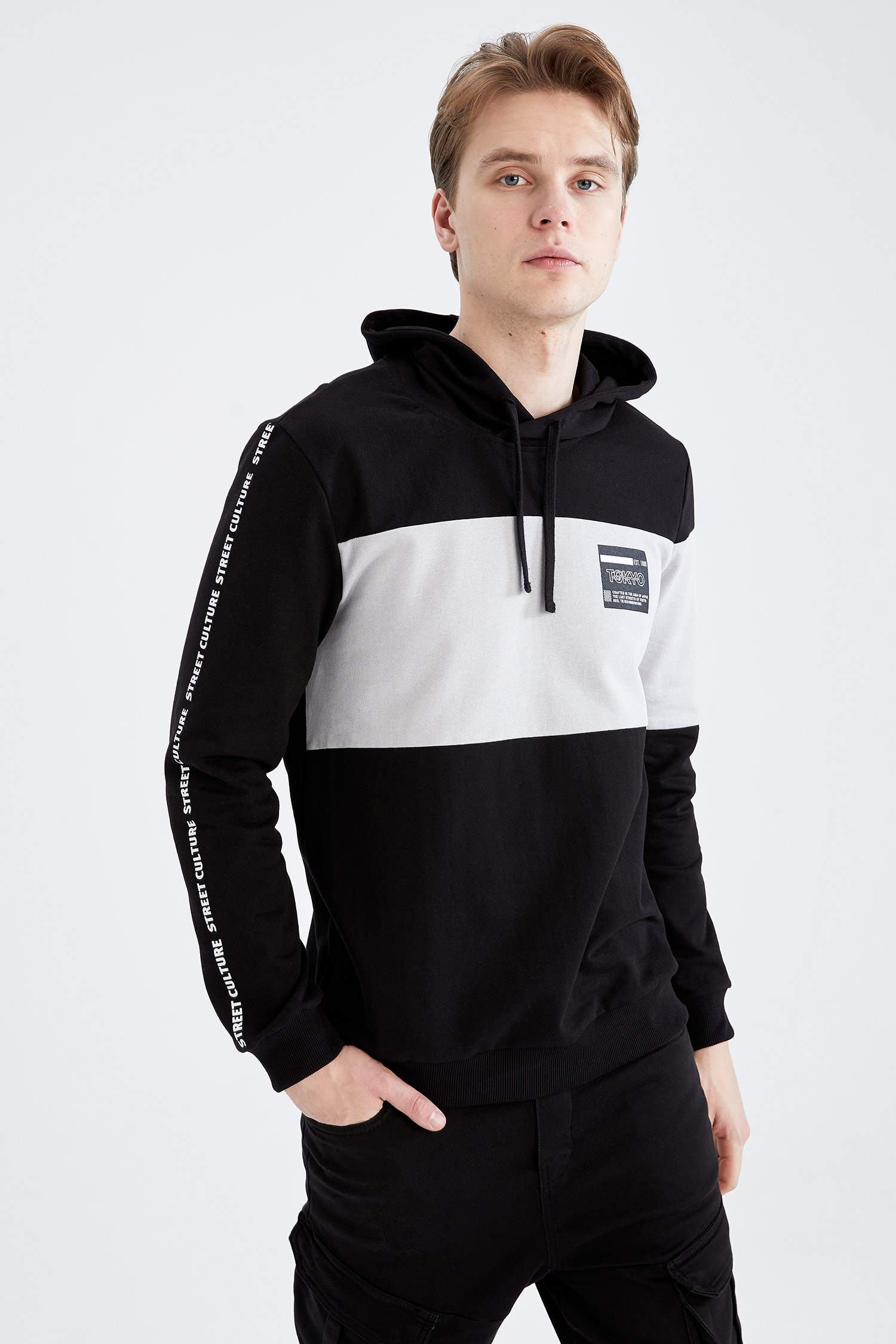 Slim Fit Slogan Desenli Uzun Kollu İçi Yumuşak Tüylü Sweatshirt