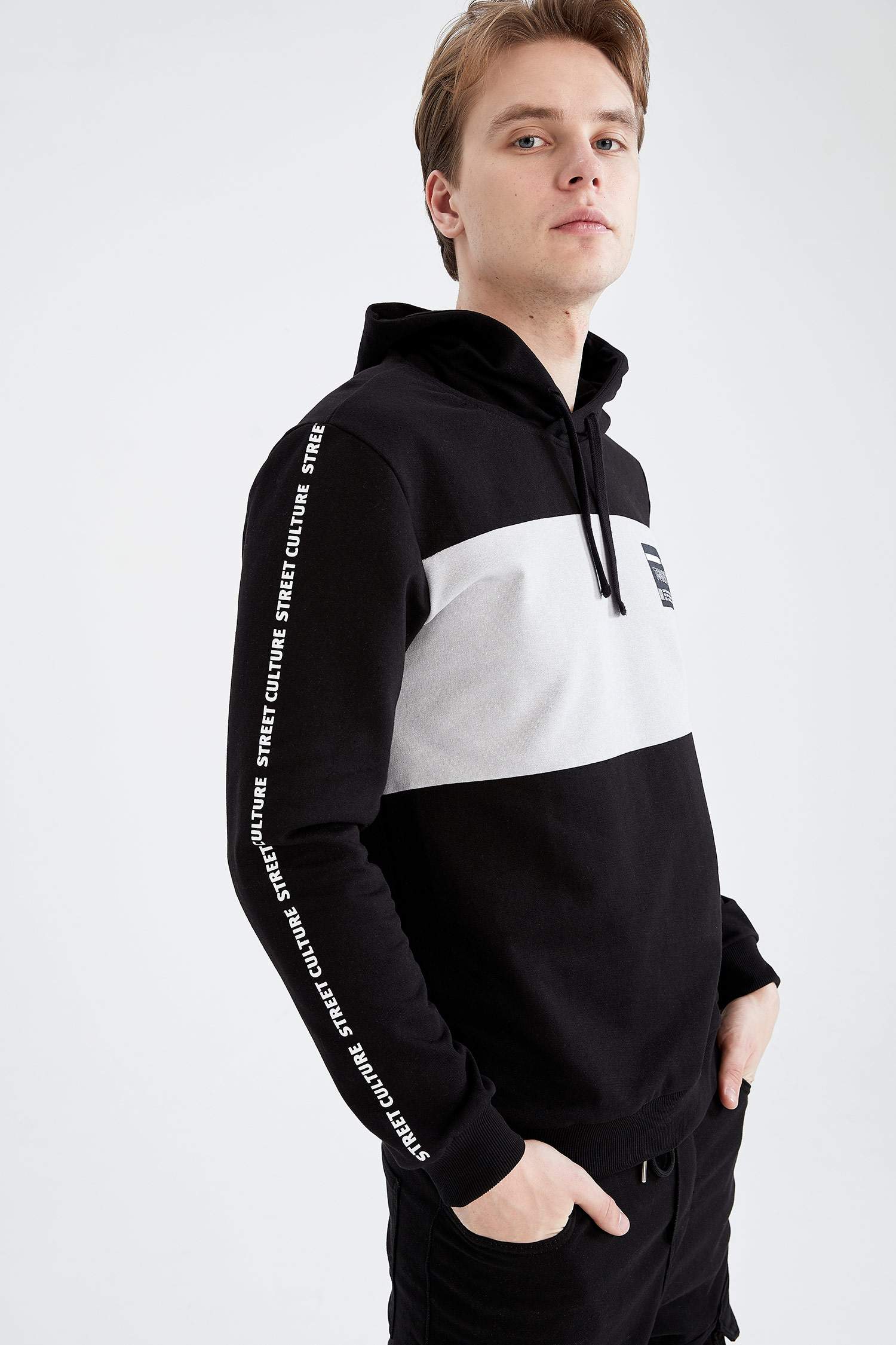 Slim Fit Slogan Desenli Uzun Kollu İçi Yumuşak Tüylü Sweatshirt