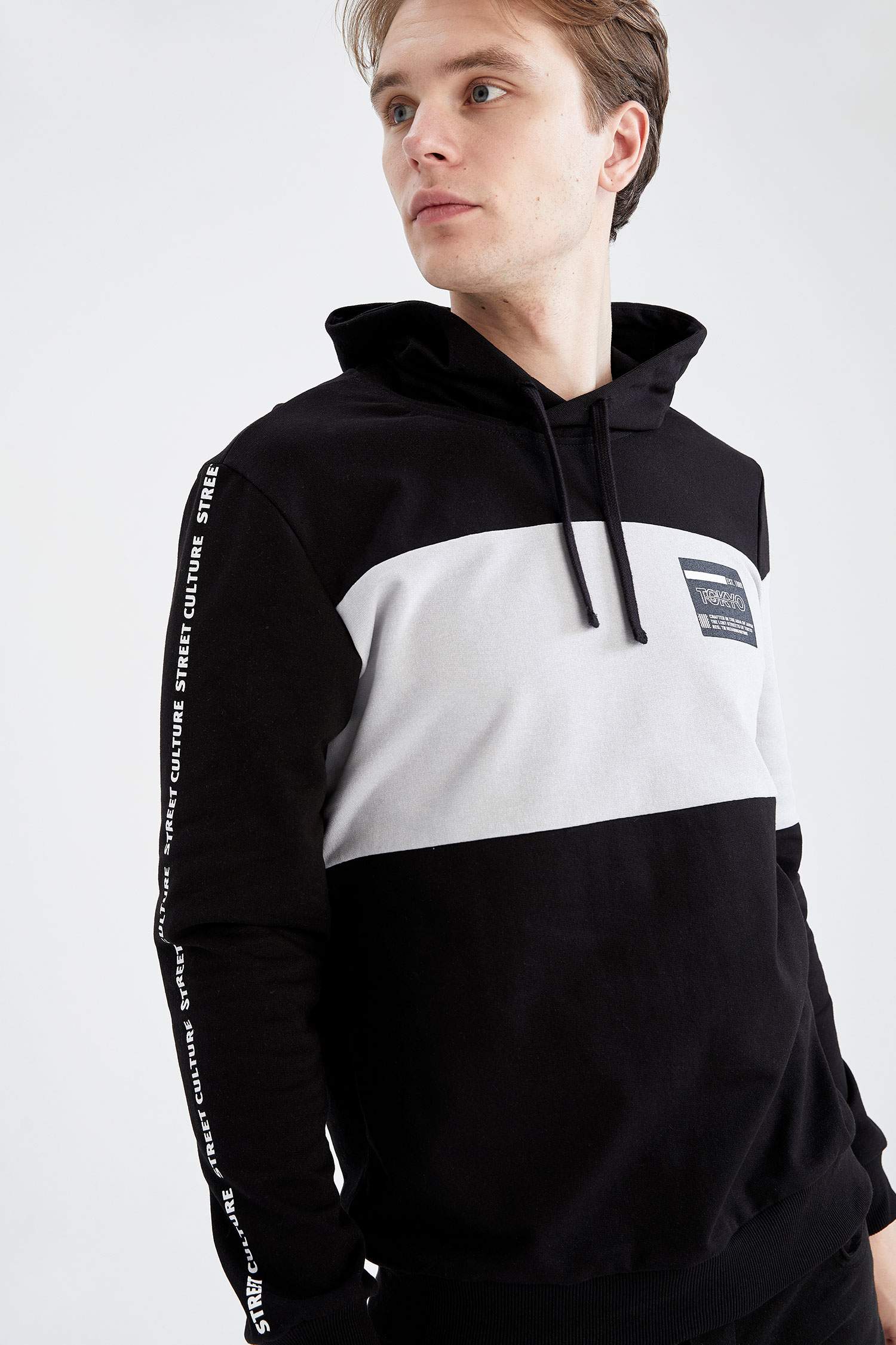Slim Fit Slogan Desenli Uzun Kollu İçi Yumuşak Tüylü Sweatshirt