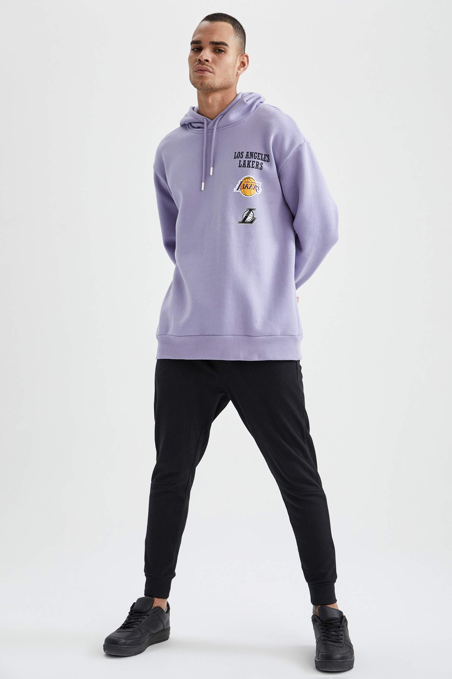 NBA Los Angeles Lakers Lisanslı Kapüşonlu Sırt Baskılı Pamuklu Sweatshirt