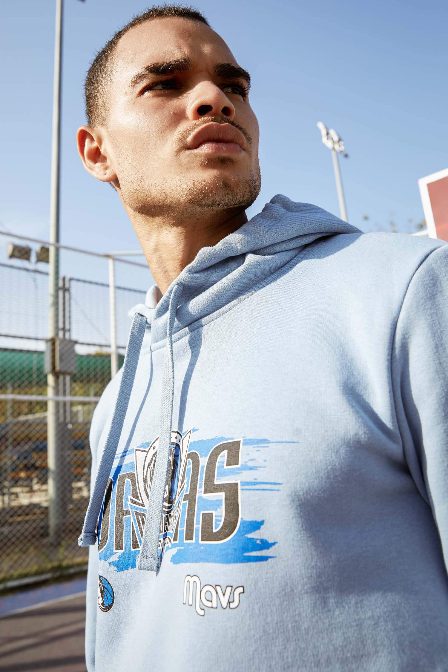 NBA Dallas Mavericks Lisanslı Baskılı Oversize Fit Kapüşonlu Pamuklu Sweatshirt
