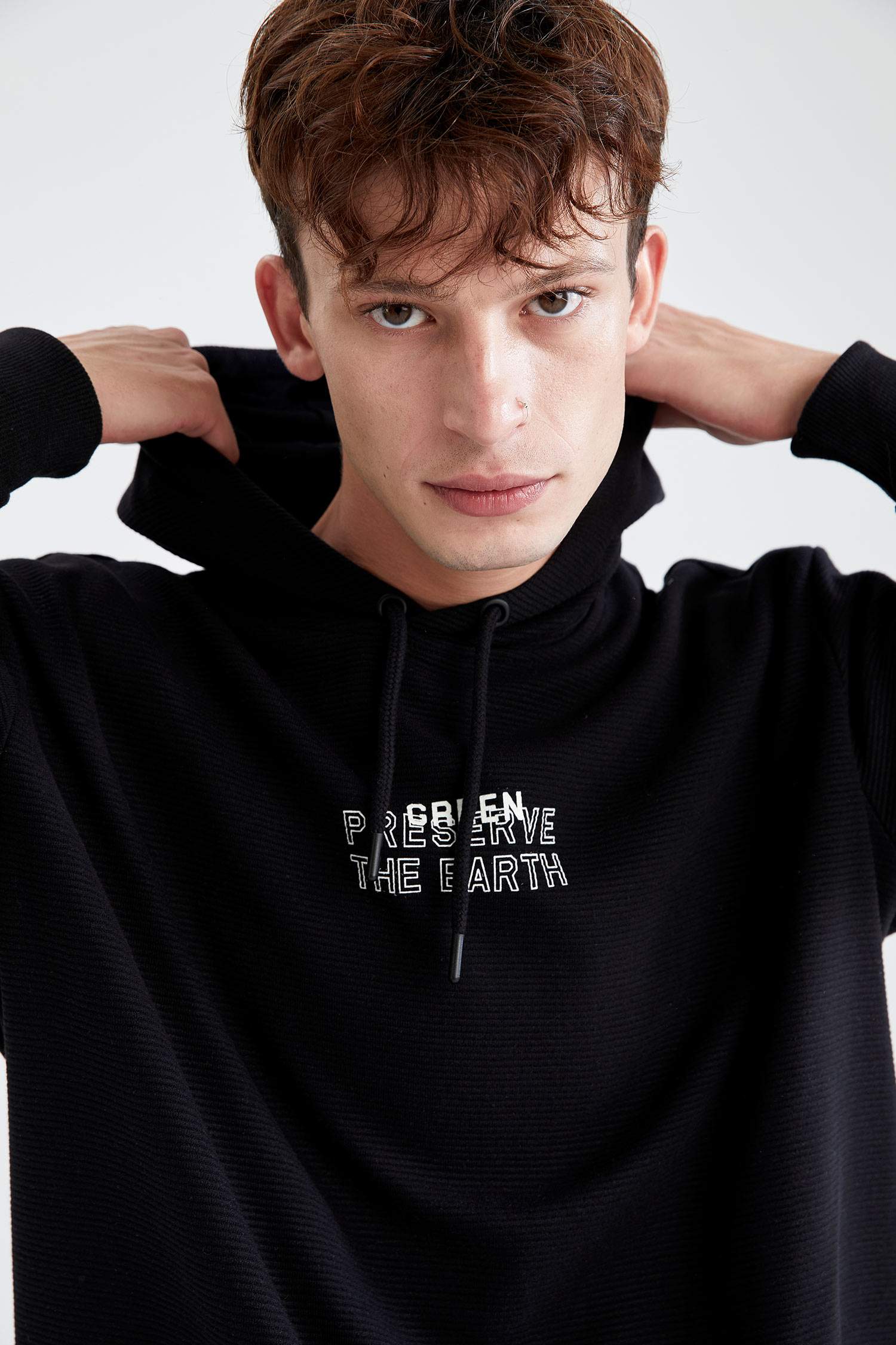 Oversize Fit Kapüşonlu Sırt Baskılı Uzun Kollu Sweatshirt