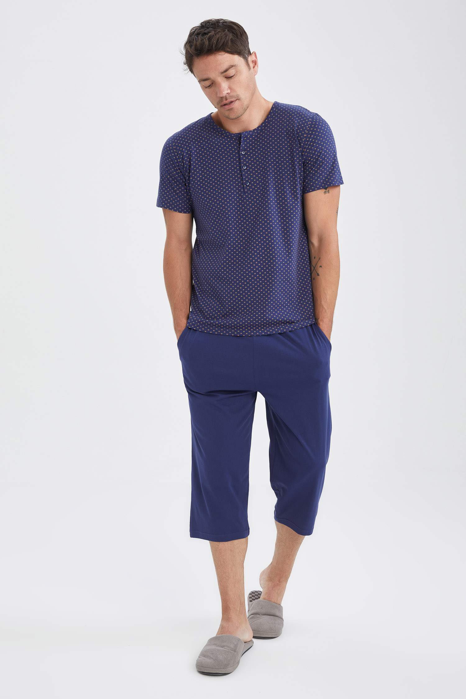 Regular Fit Desenli Pijama Takımı