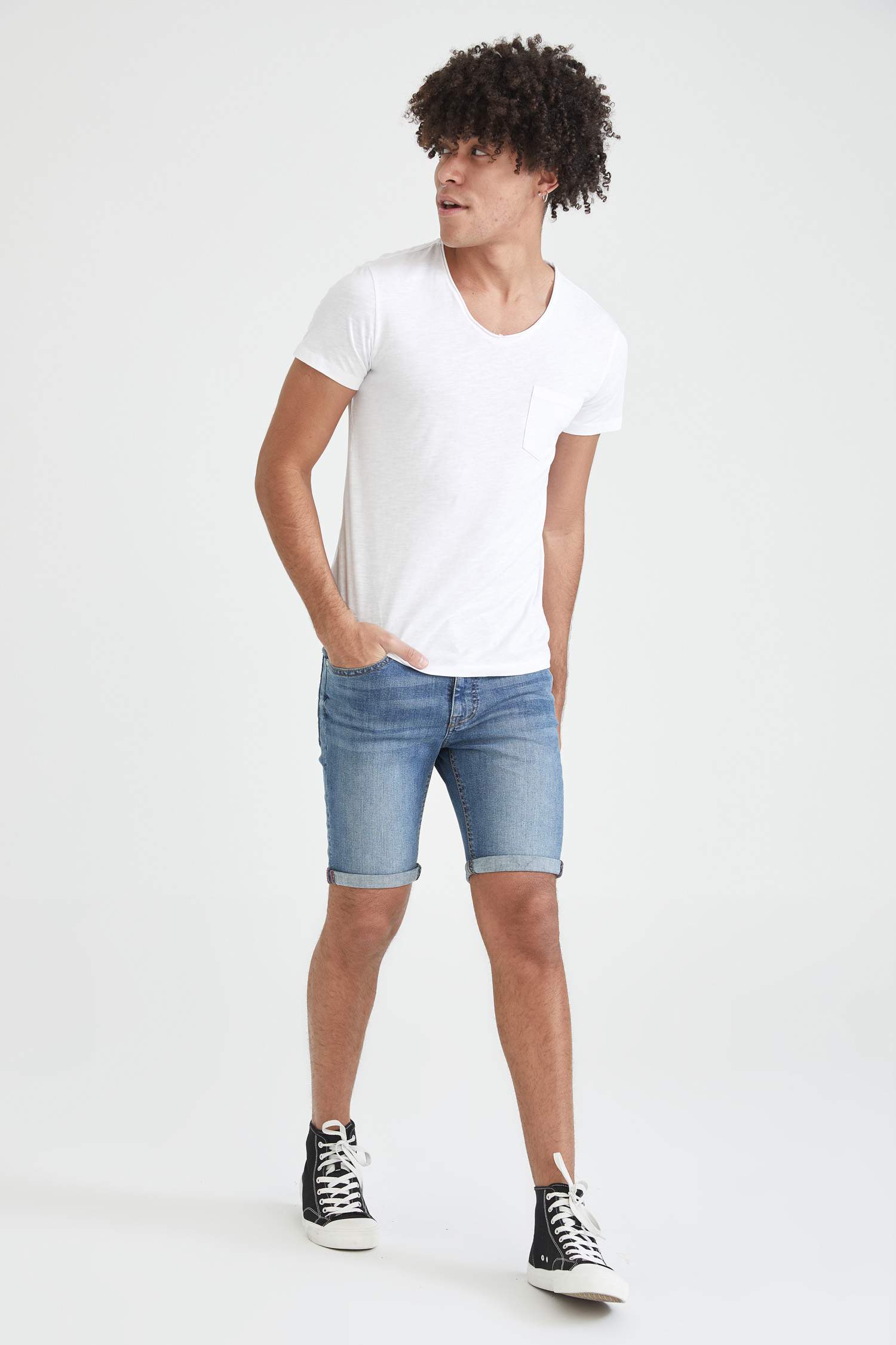Slim Fit V Yaka Kısa Kollu 2'li Tişört