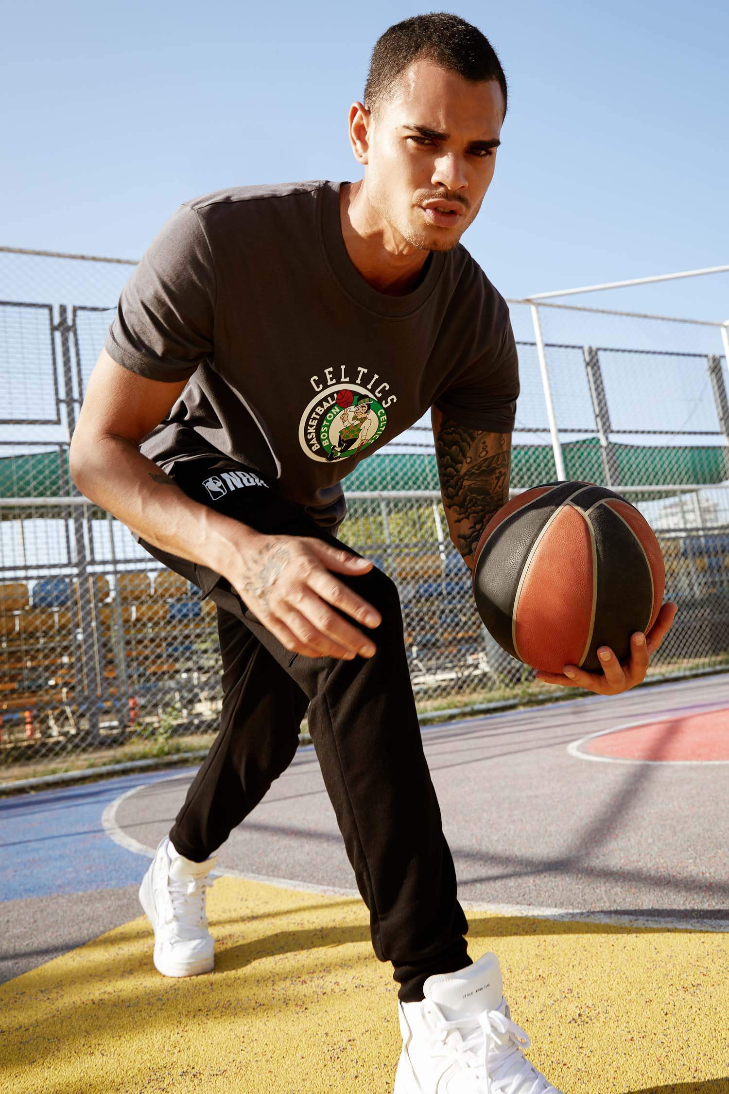 NBA Boston Celtics Lisanslı Regular Fit Bisiklet Yaka Kısa Kollu Tişört