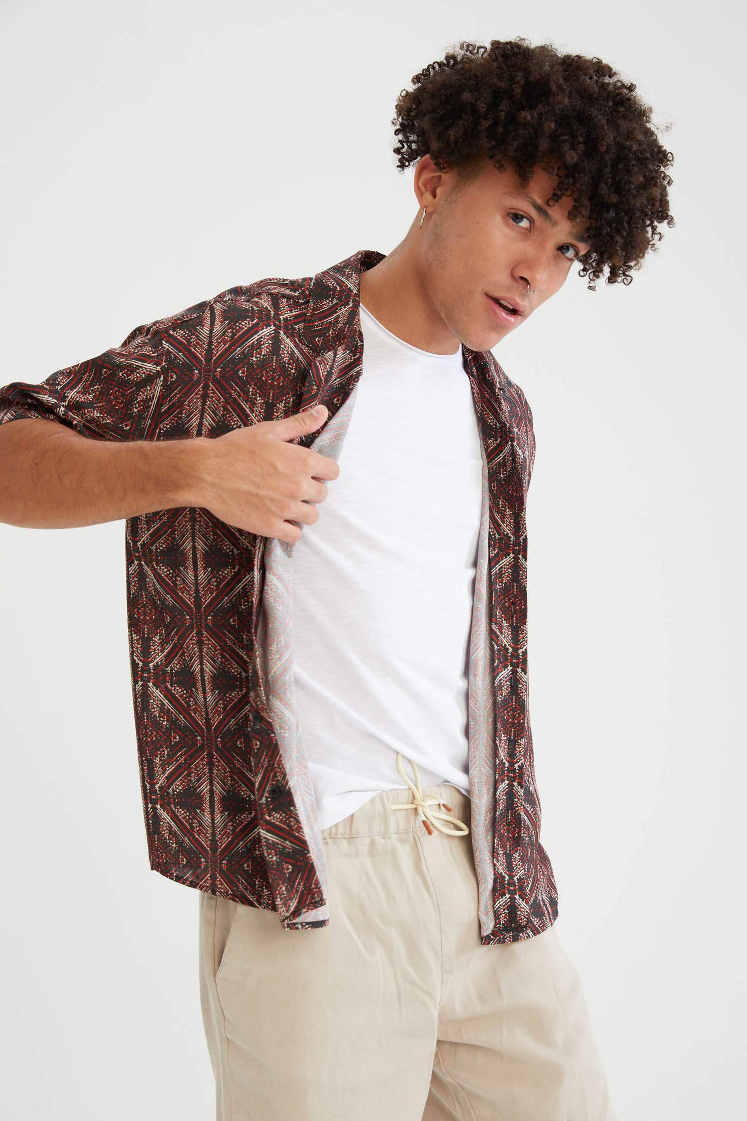 Oversize Fit Desenli Kısa Kollu Viskon Gömlek