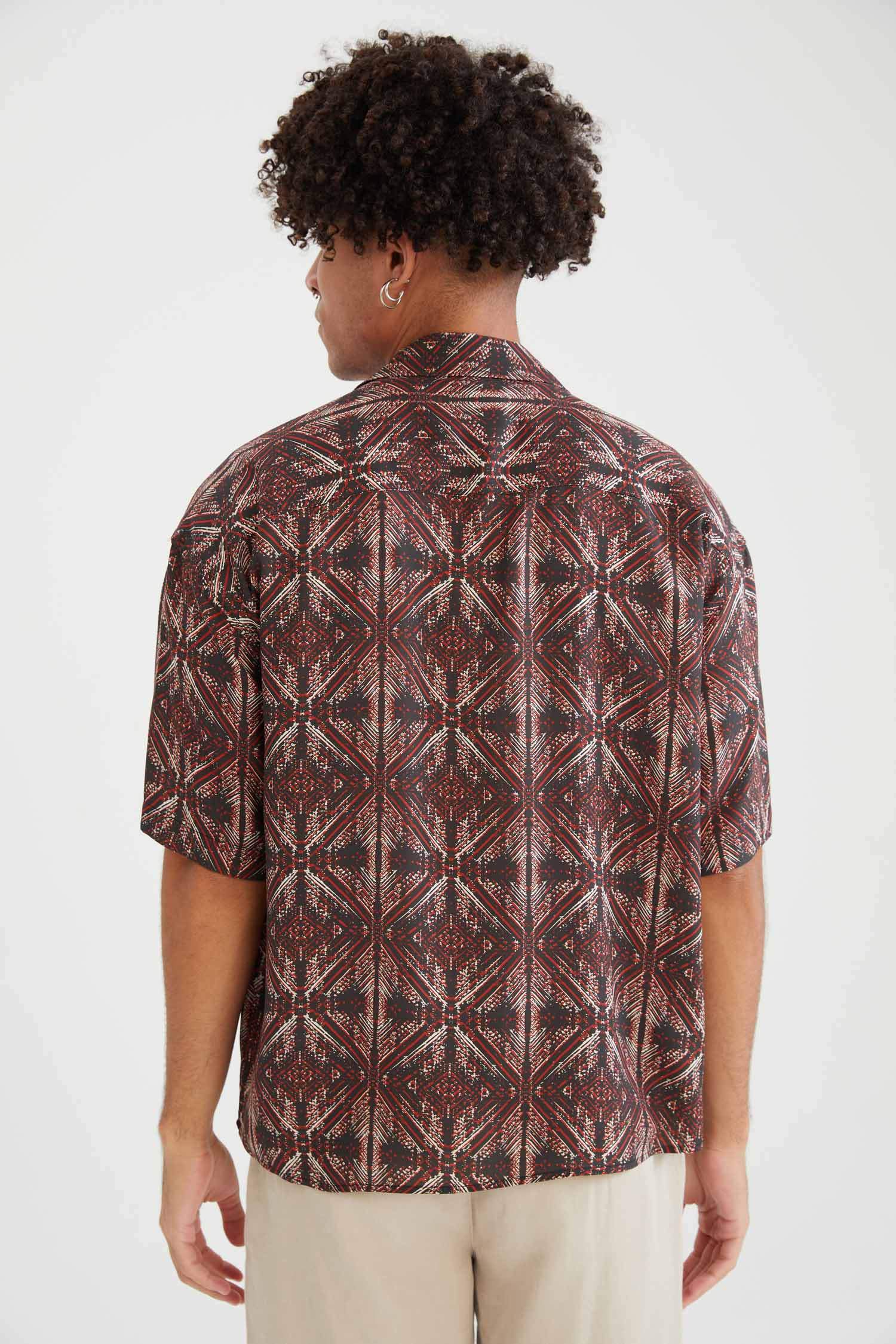 Oversize Fit Desenli Kısa Kollu Viskon Gömlek