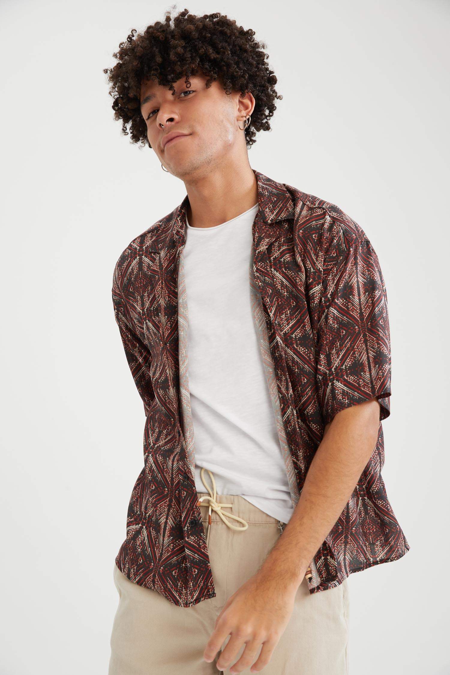 Oversize Fit Desenli Kısa Kollu Viskon Gömlek
