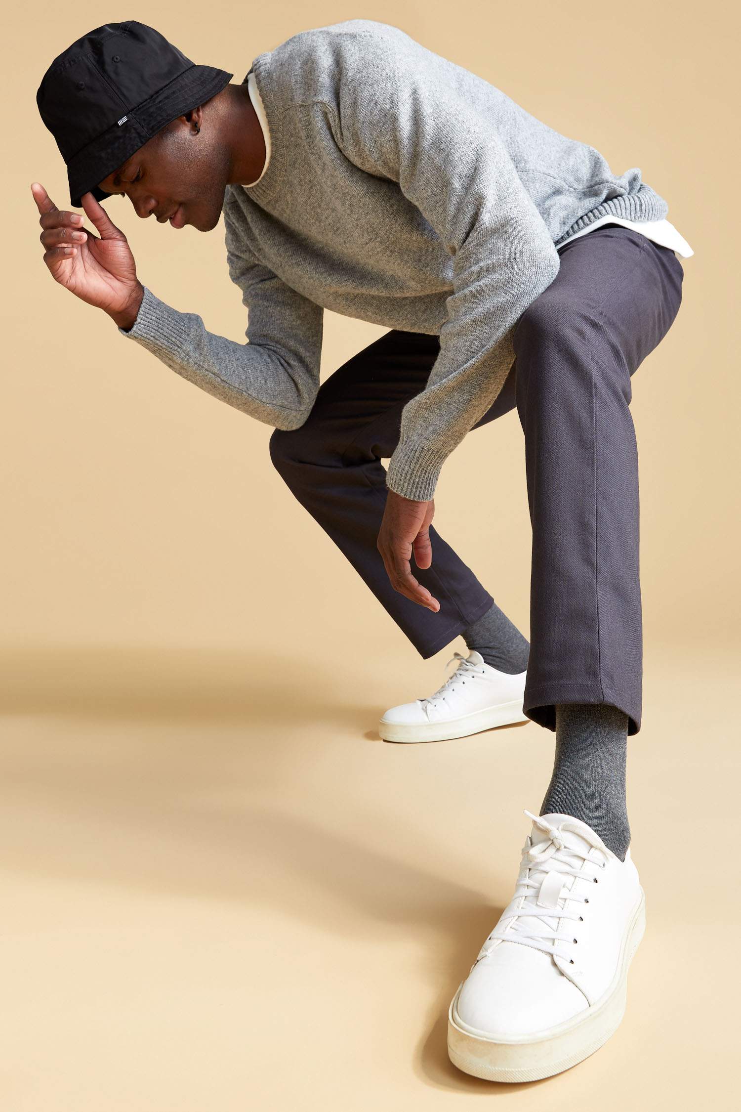 Regular Fit Basic Chino Pantolon