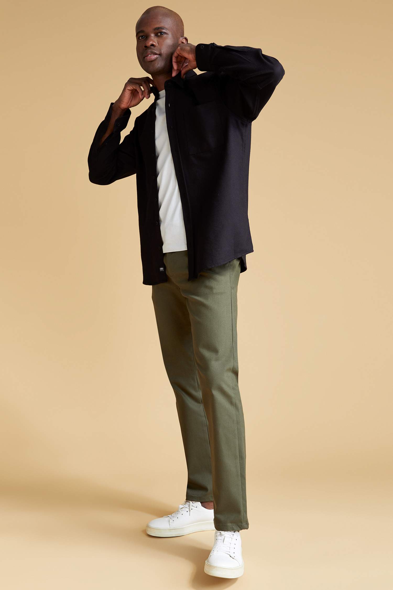 Regular Fit Basic Chino Pantolon