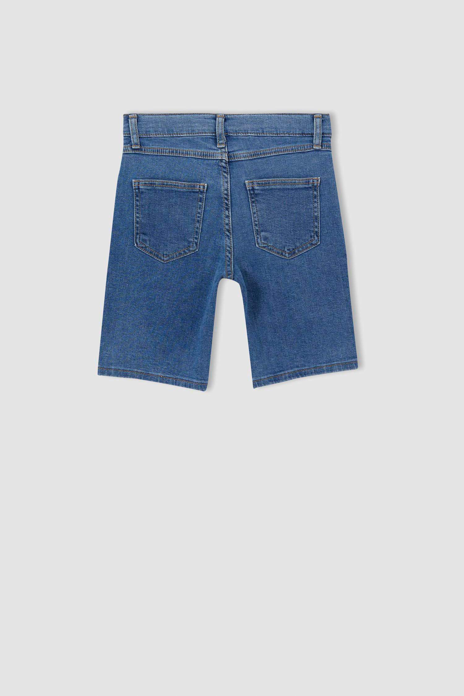 Erkek Çocuk Regular Fit Yıpratma Detaylı Jean Bermuda Şort