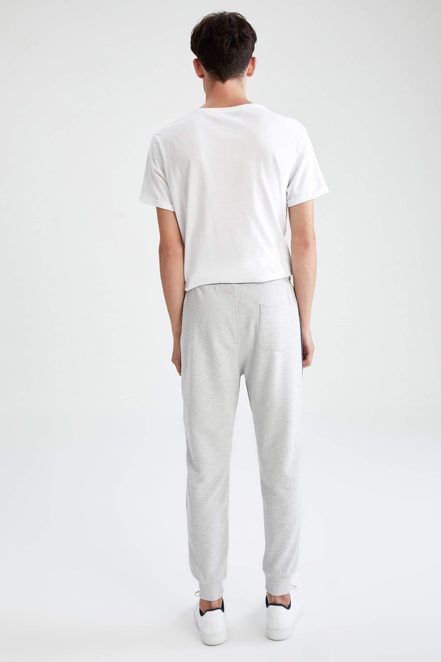 Slim Fit Şerit Detaylı Spor Jogger Eşofman Altı